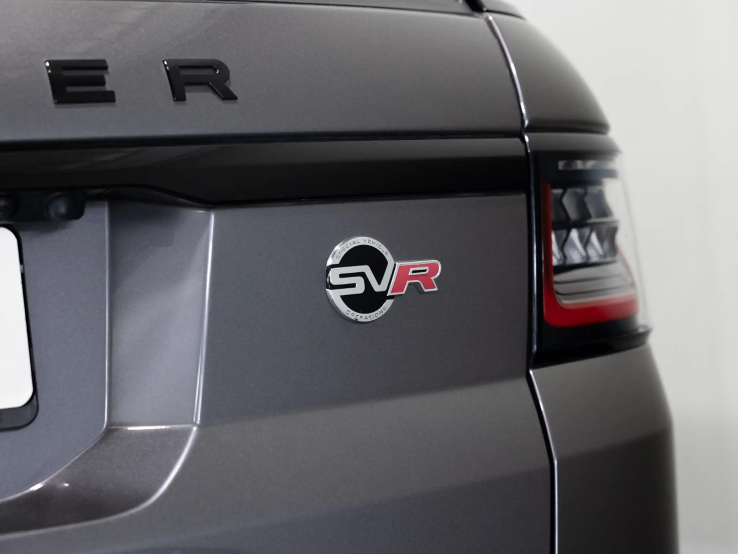 Land Rover - Range Rover Sport