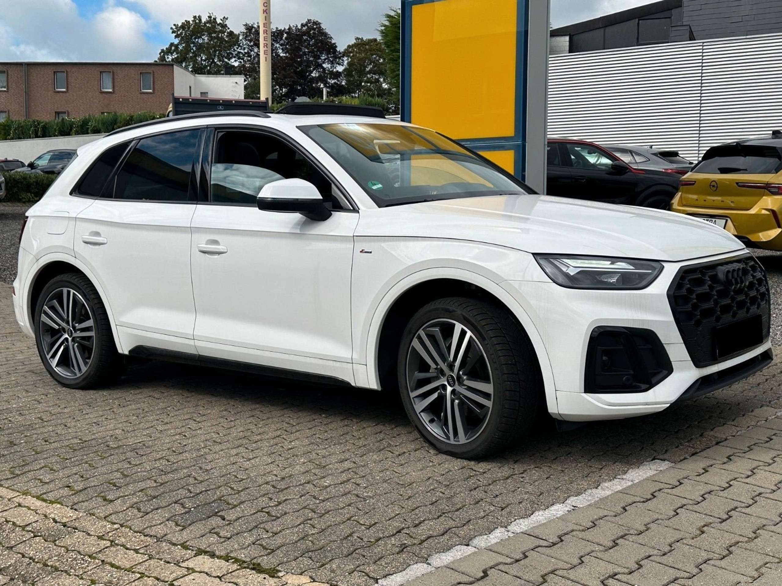 Audi - Q5