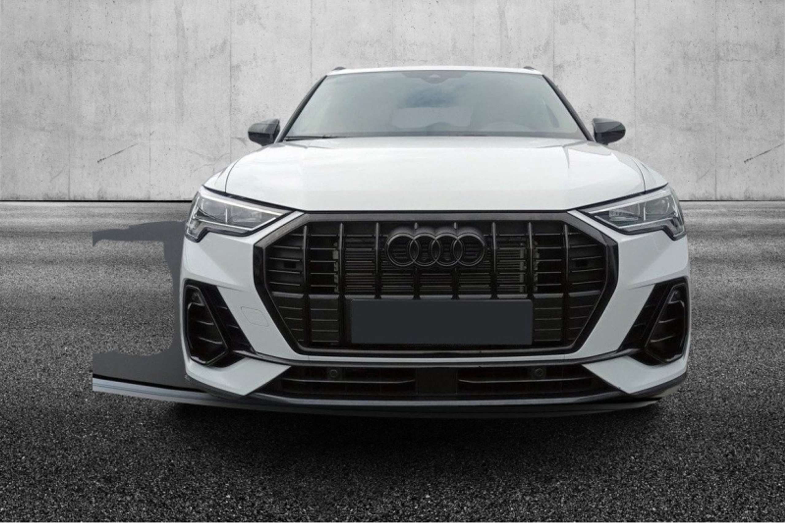 Audi - Q3