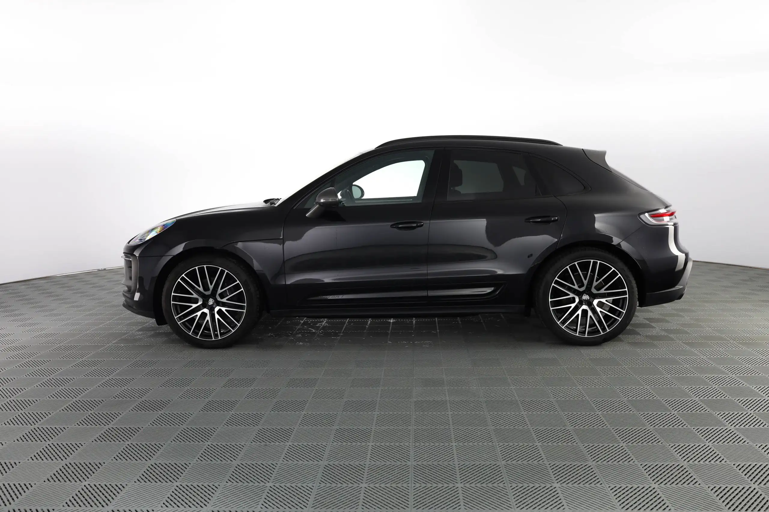 Porsche - Macan