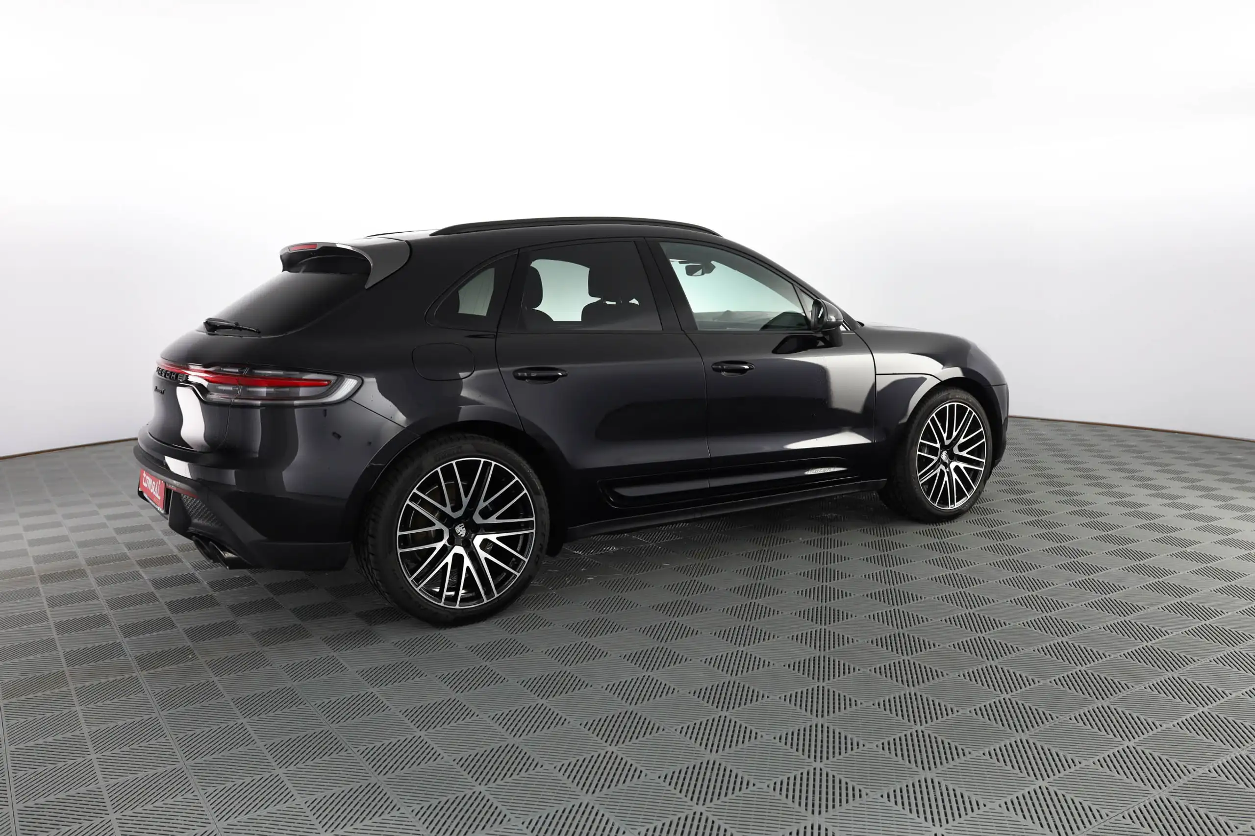 Porsche - Macan