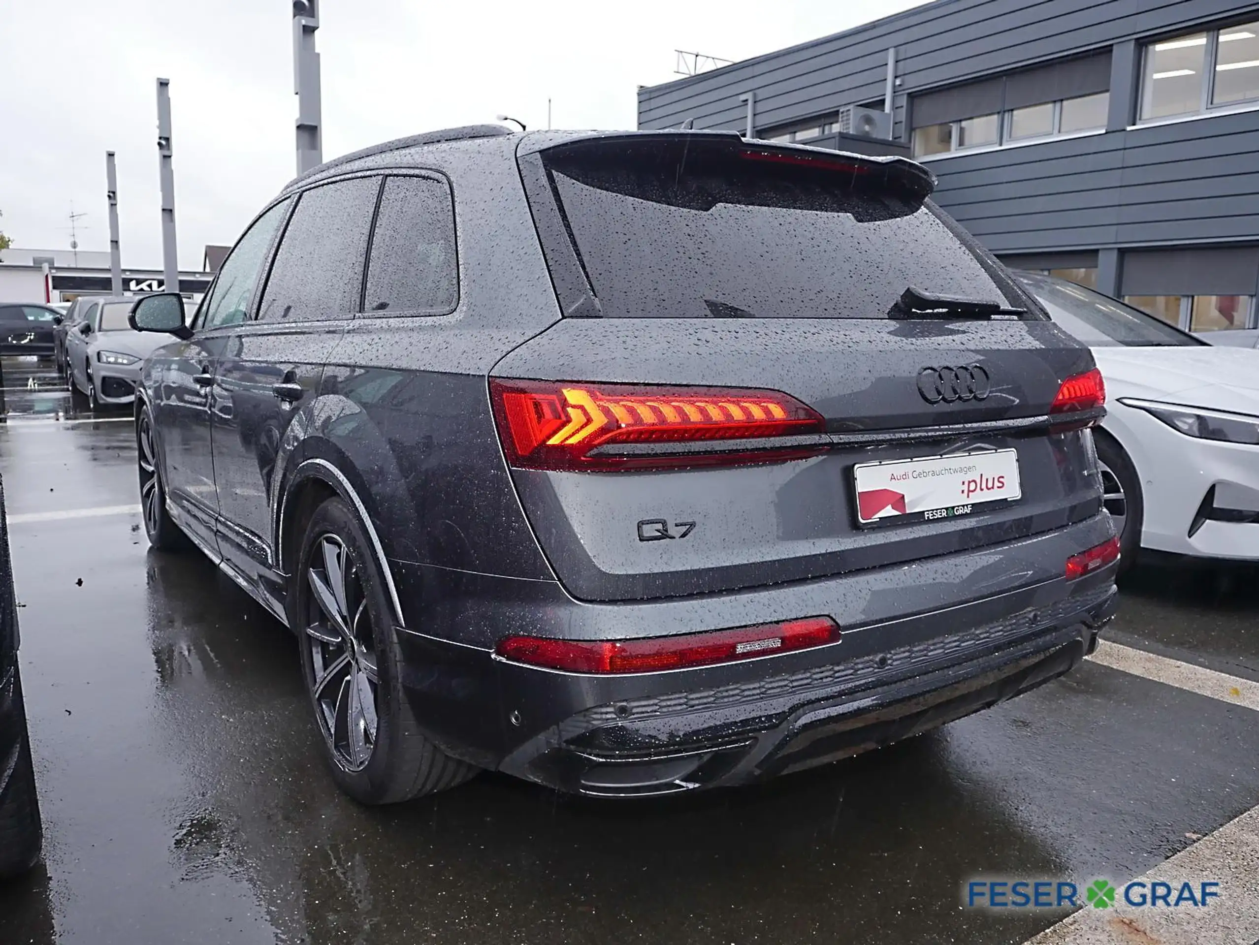 Audi - Q7