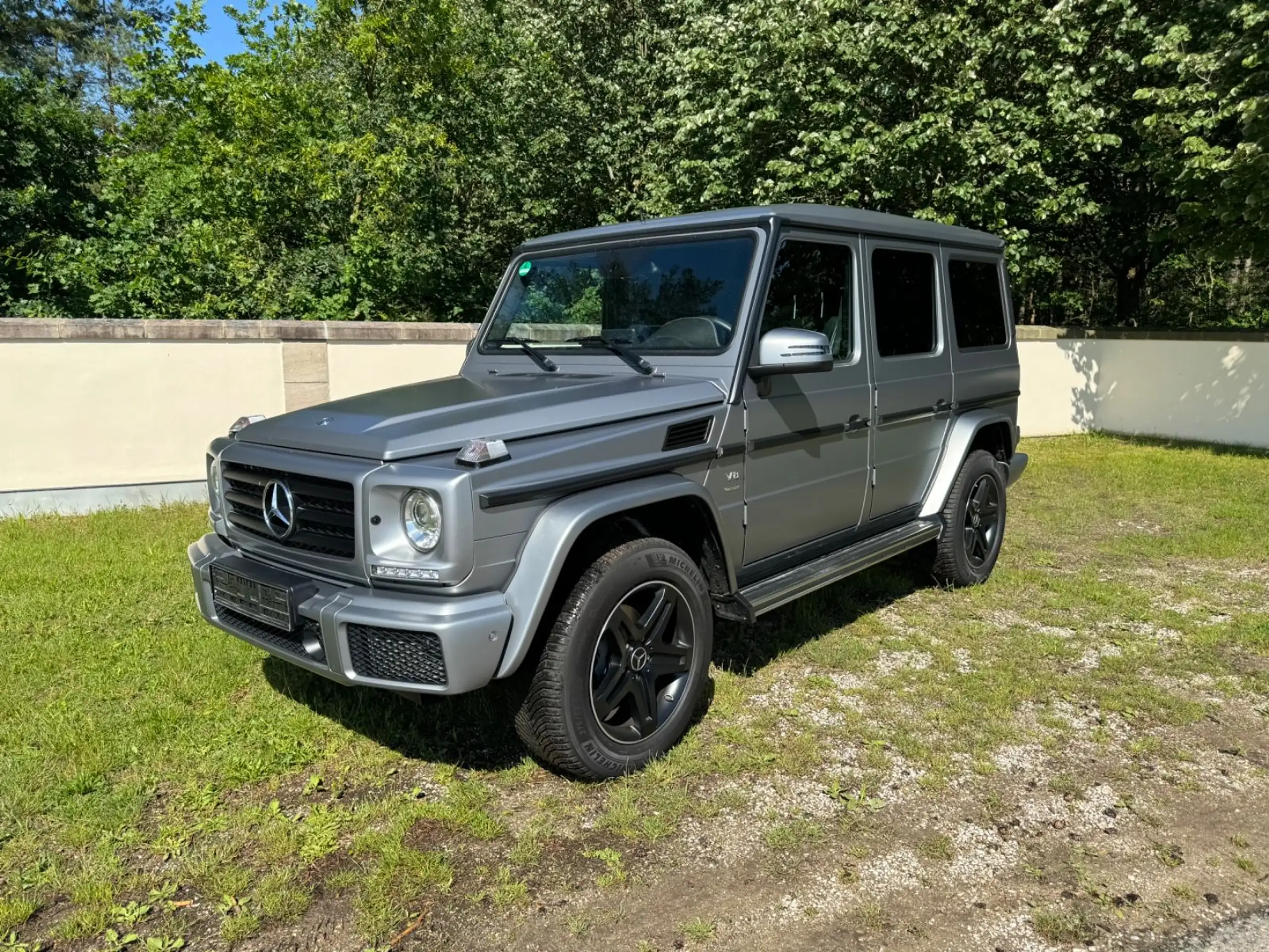 Mercedes-Benz - G 500