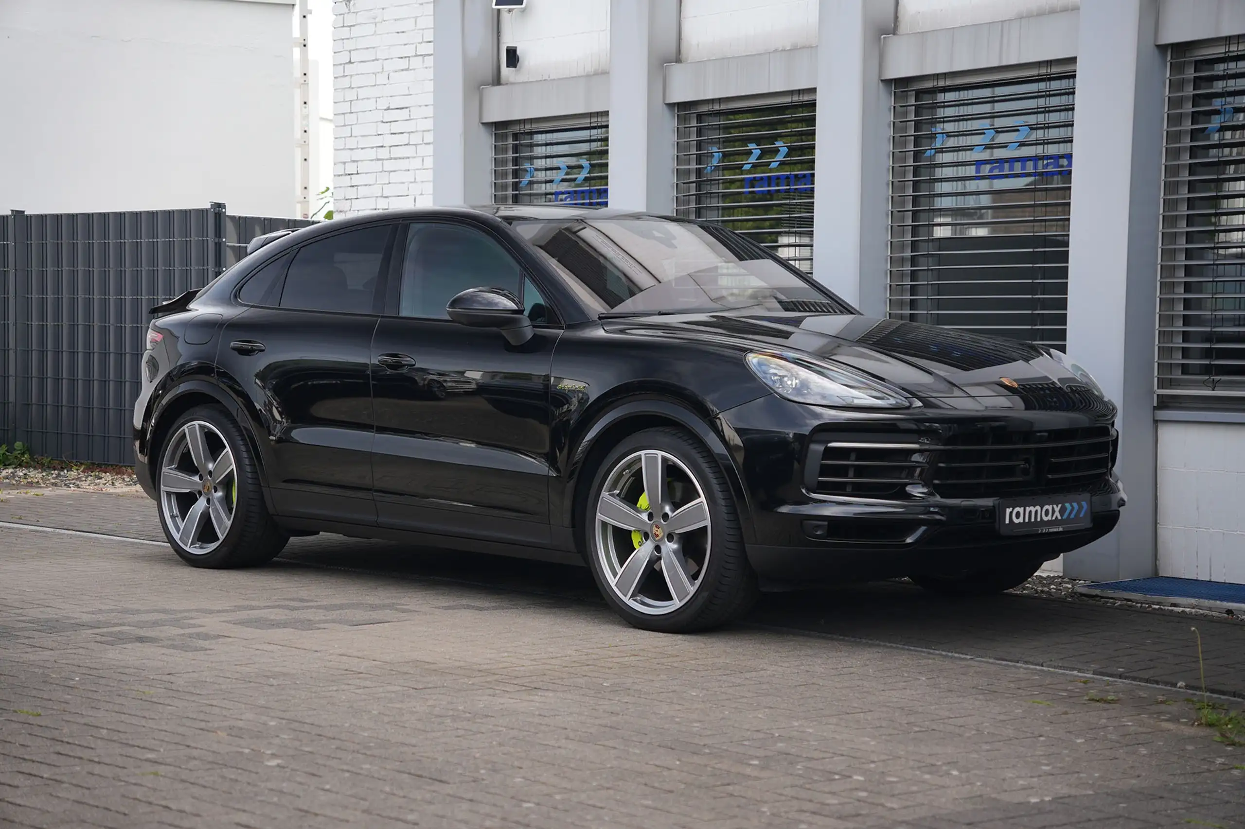 Porsche - Cayenne