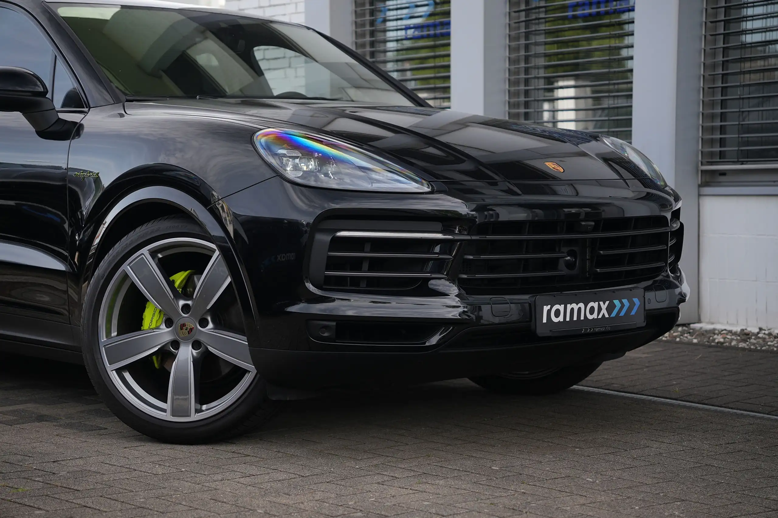 Porsche - Cayenne