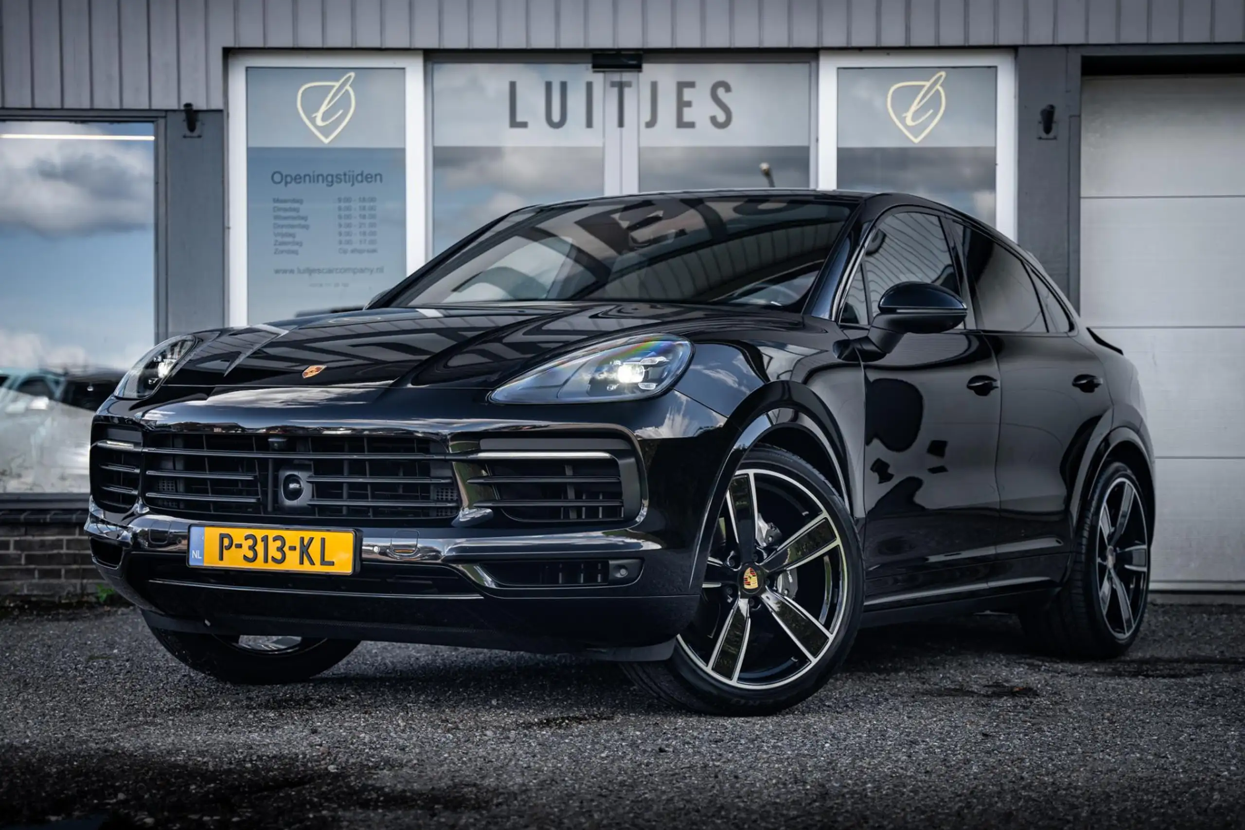 Porsche - Cayenne