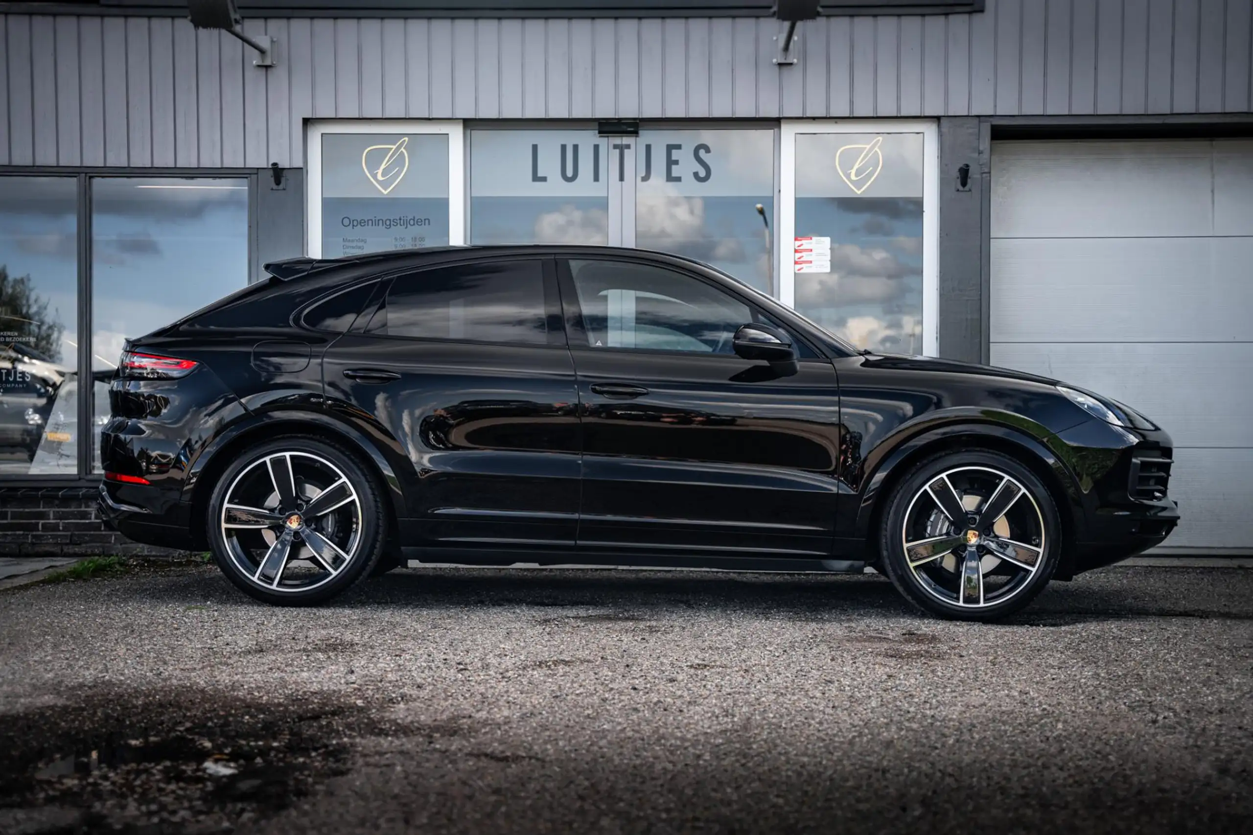 Porsche - Cayenne