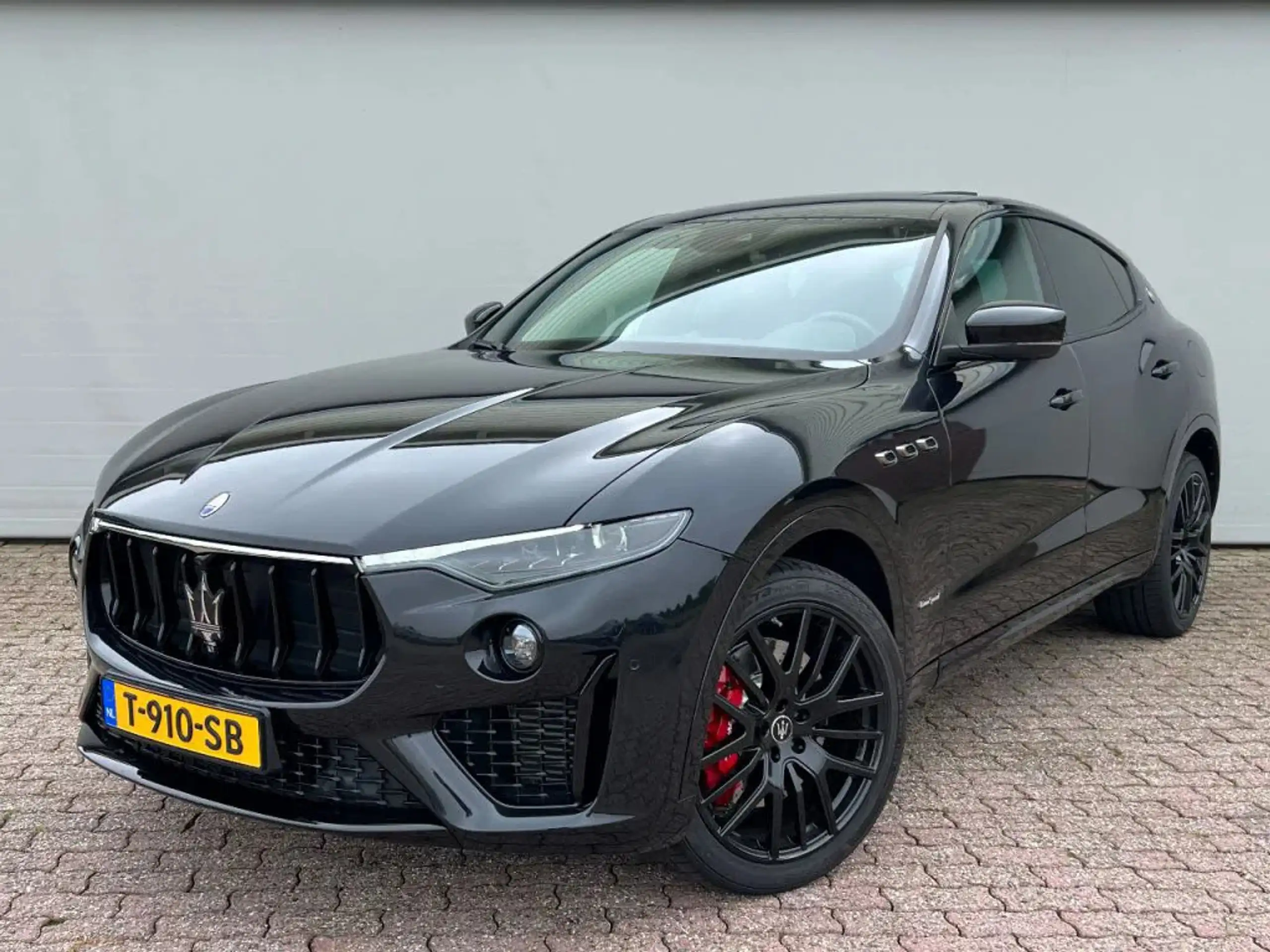 Maserati - Levante