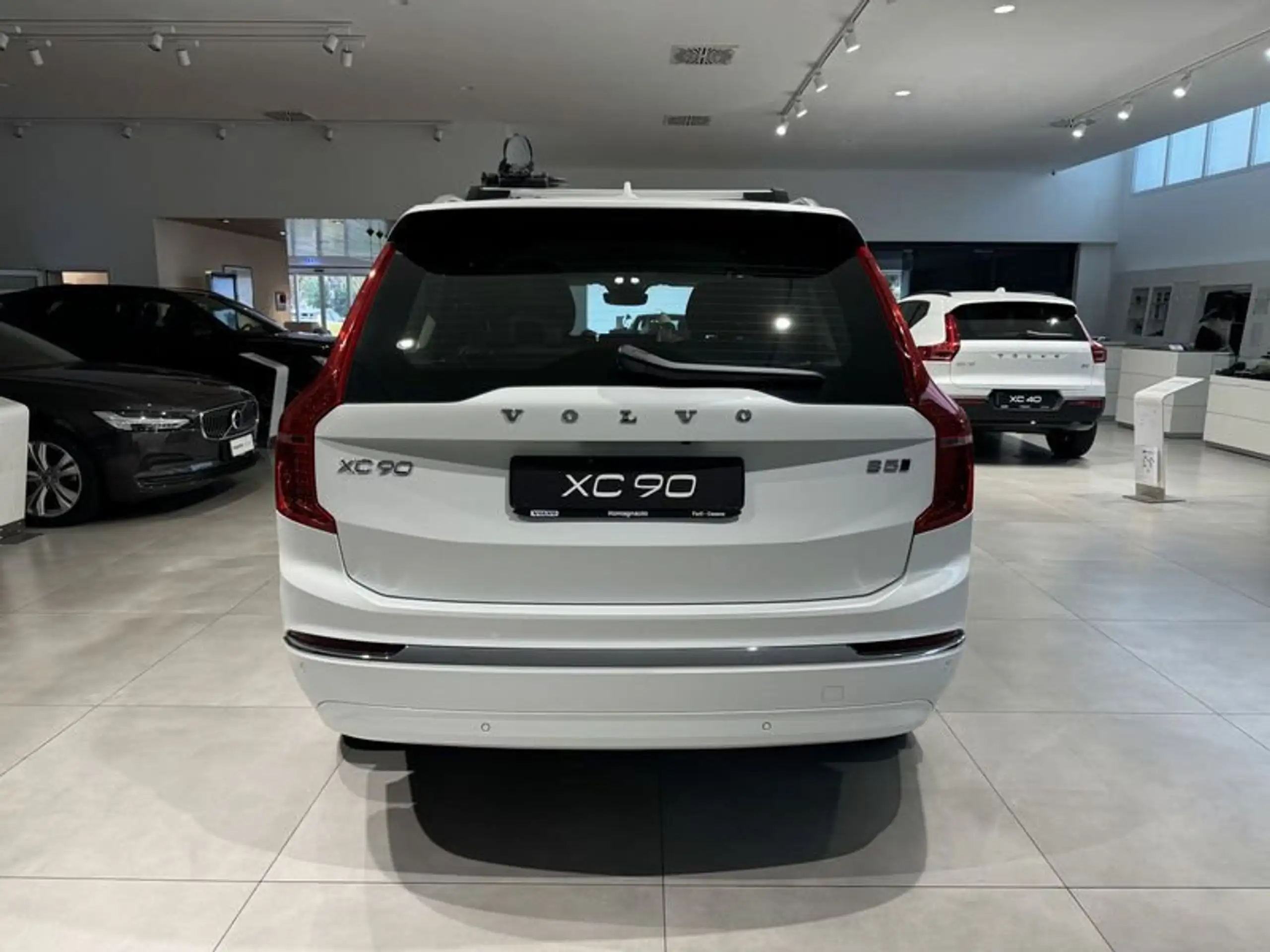 Volvo - XC90