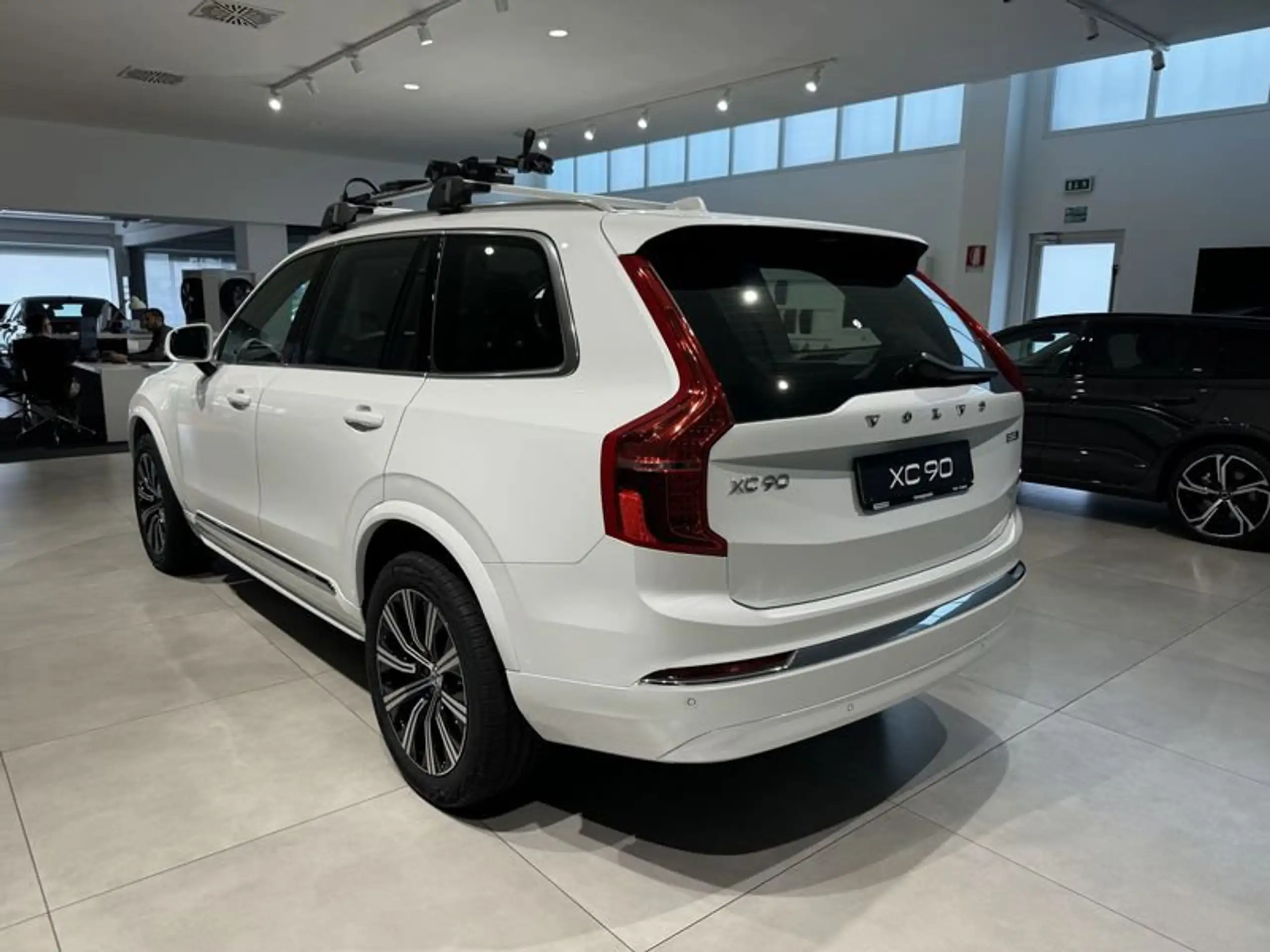 Volvo - XC90