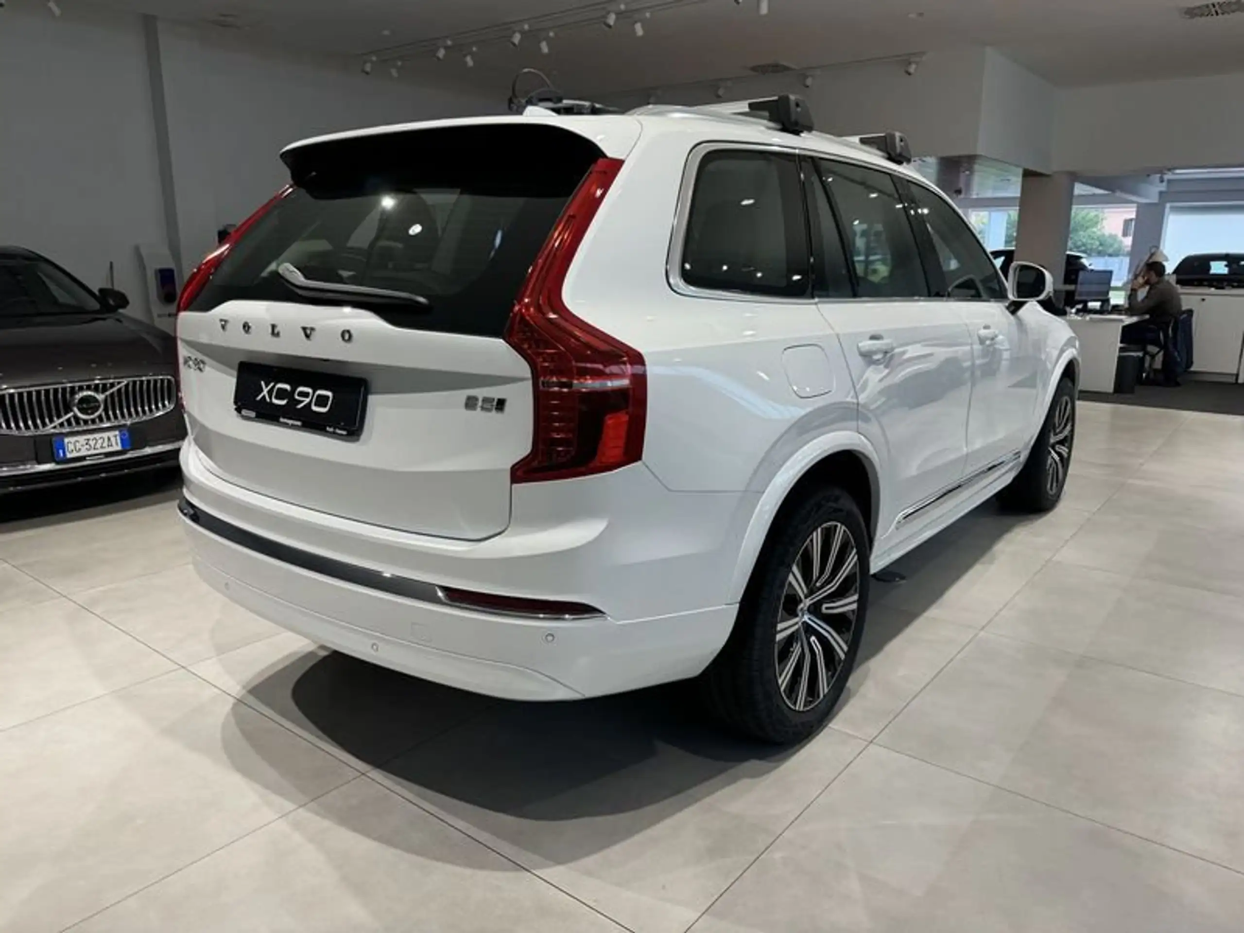 Volvo - XC90