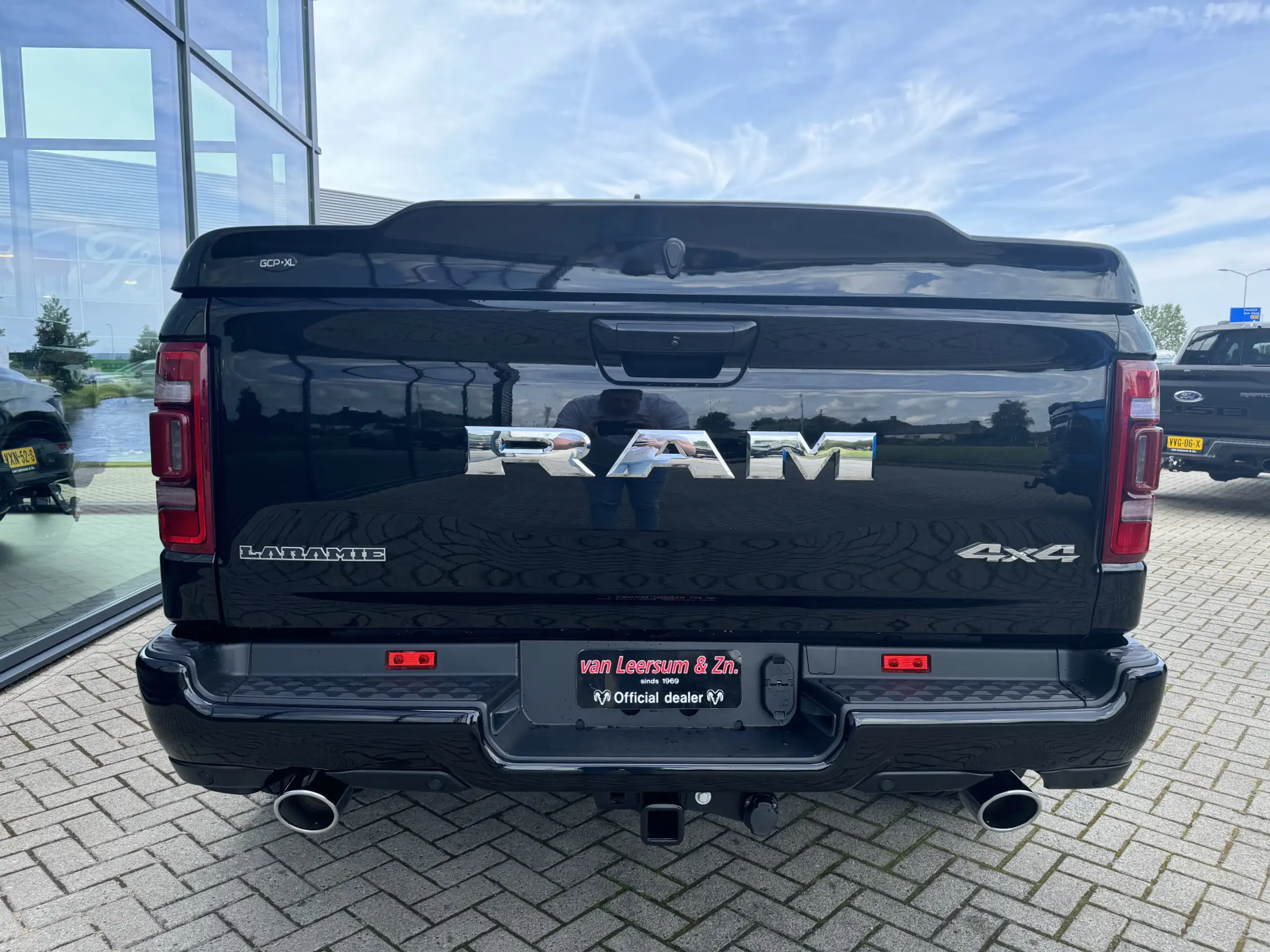 Dodge - RAM