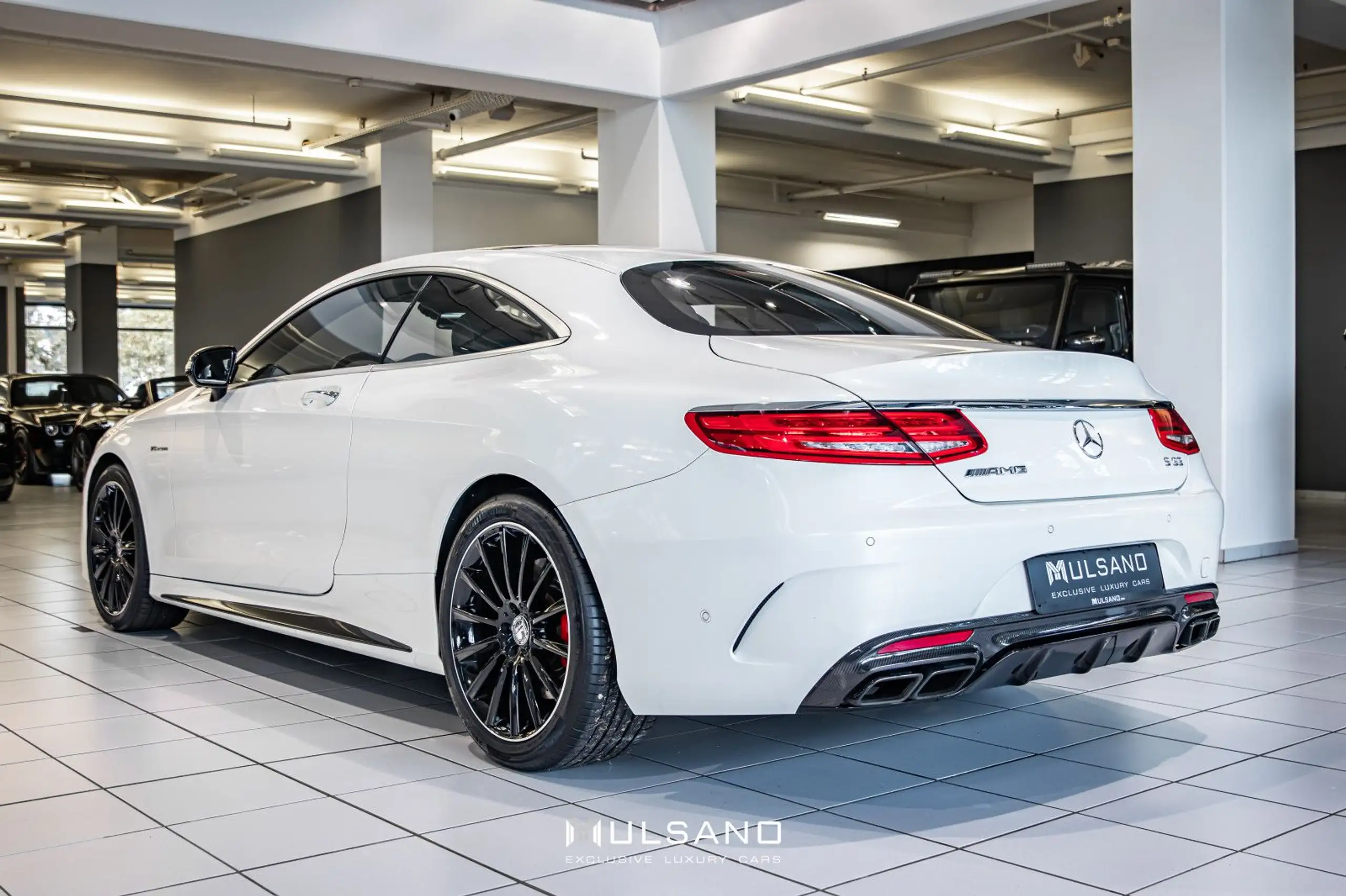 Mercedes-Benz - S 63 AMG