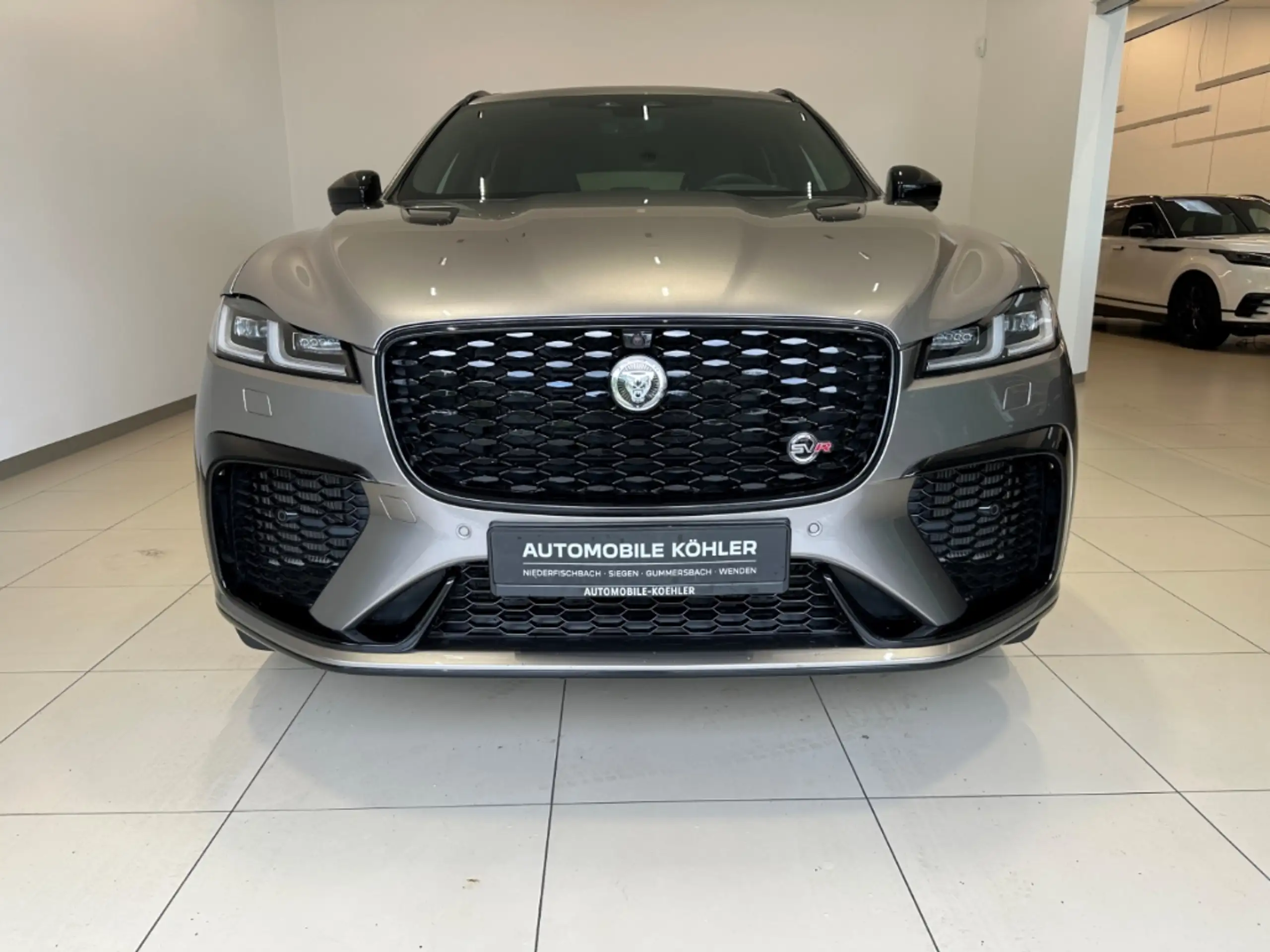 Jaguar - F-Pace