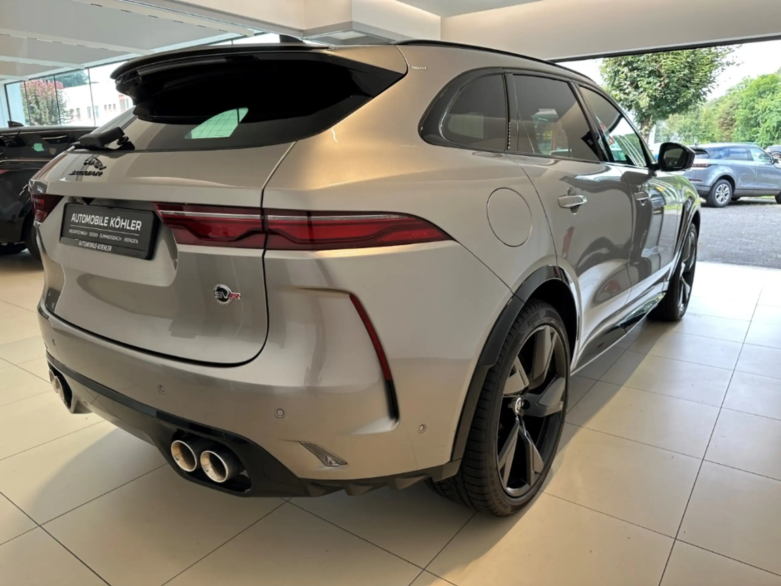 Jaguar - F-Pace