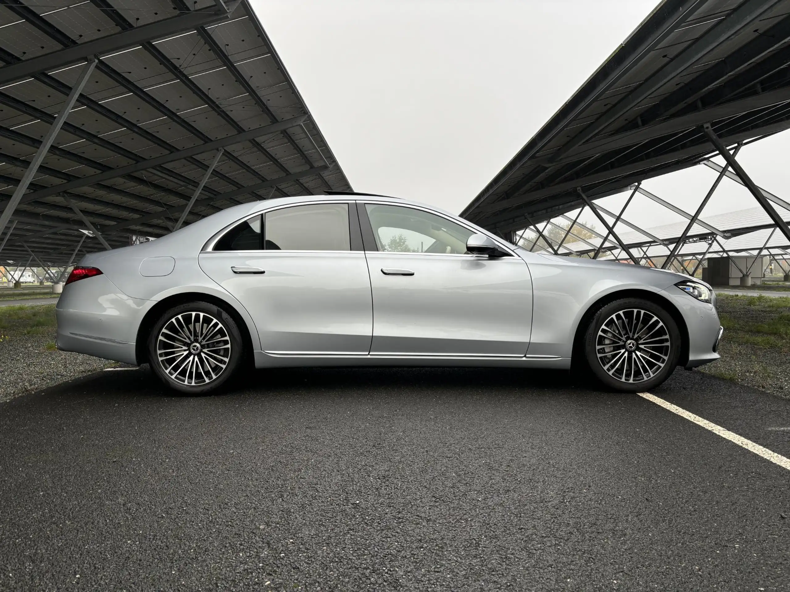 Mercedes-Benz - S 500