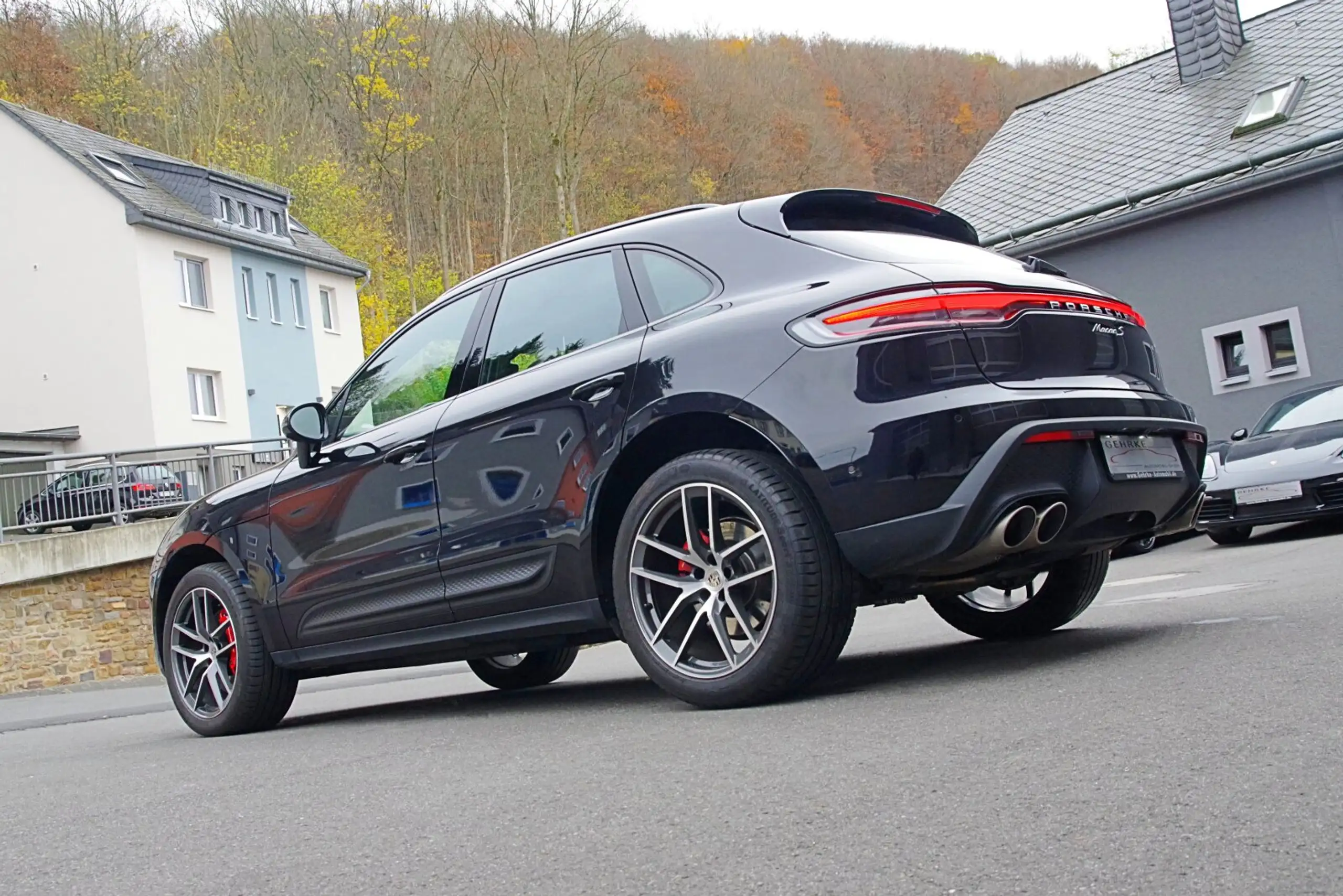 Porsche - Macan