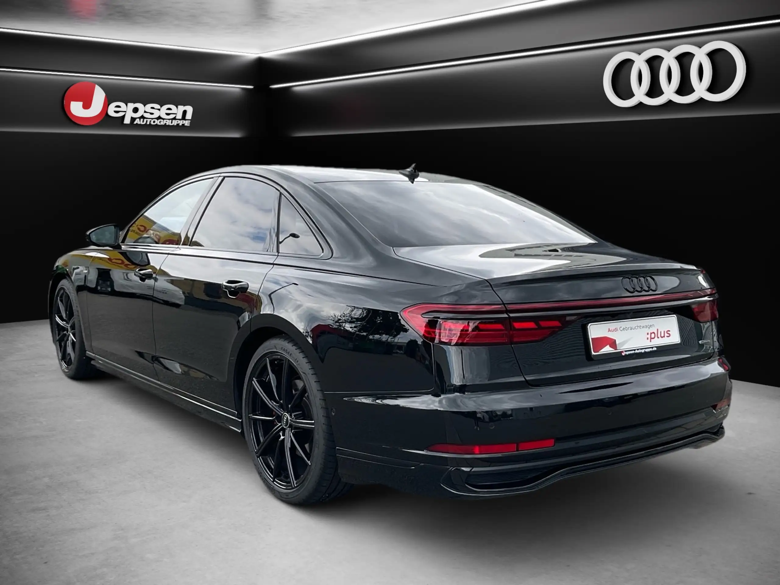 Audi - A8