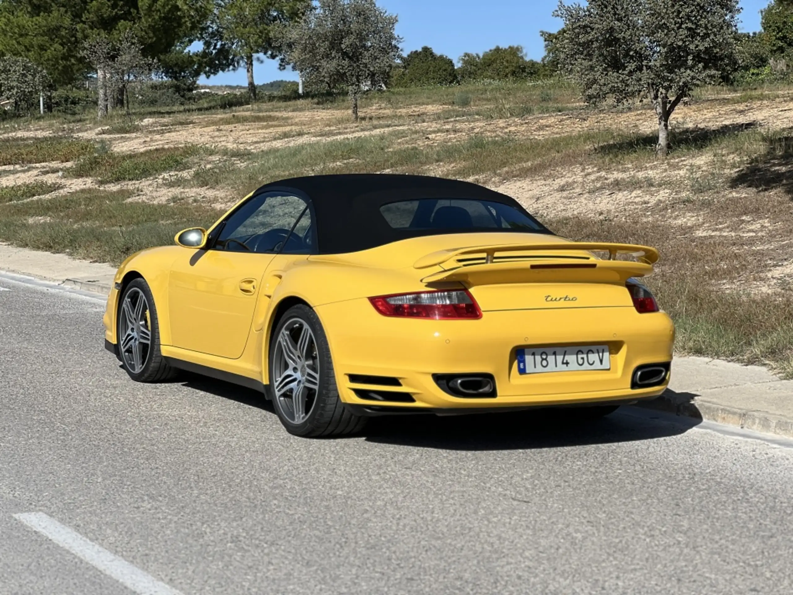 Porsche - 911