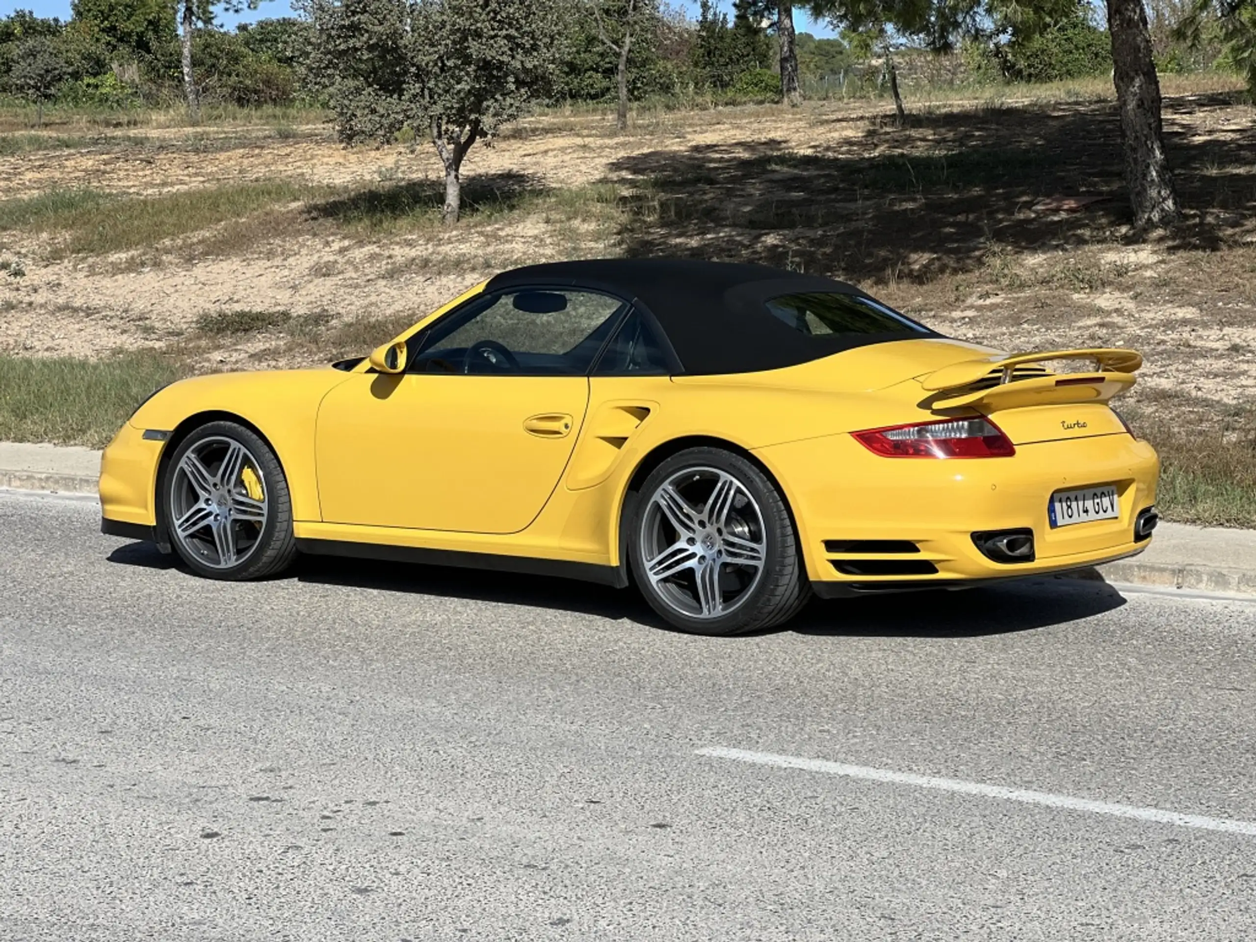 Porsche - 911