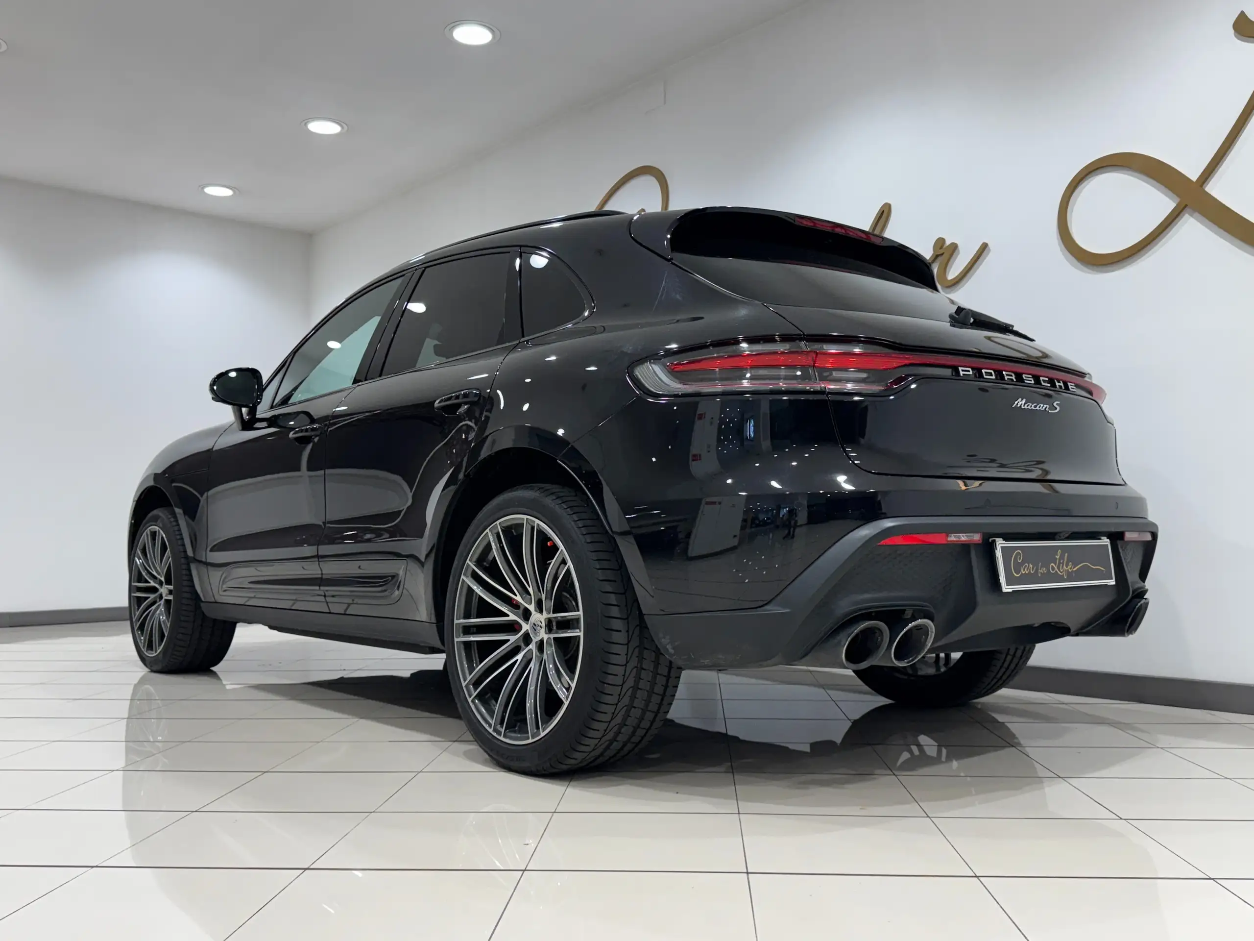 Porsche - Macan