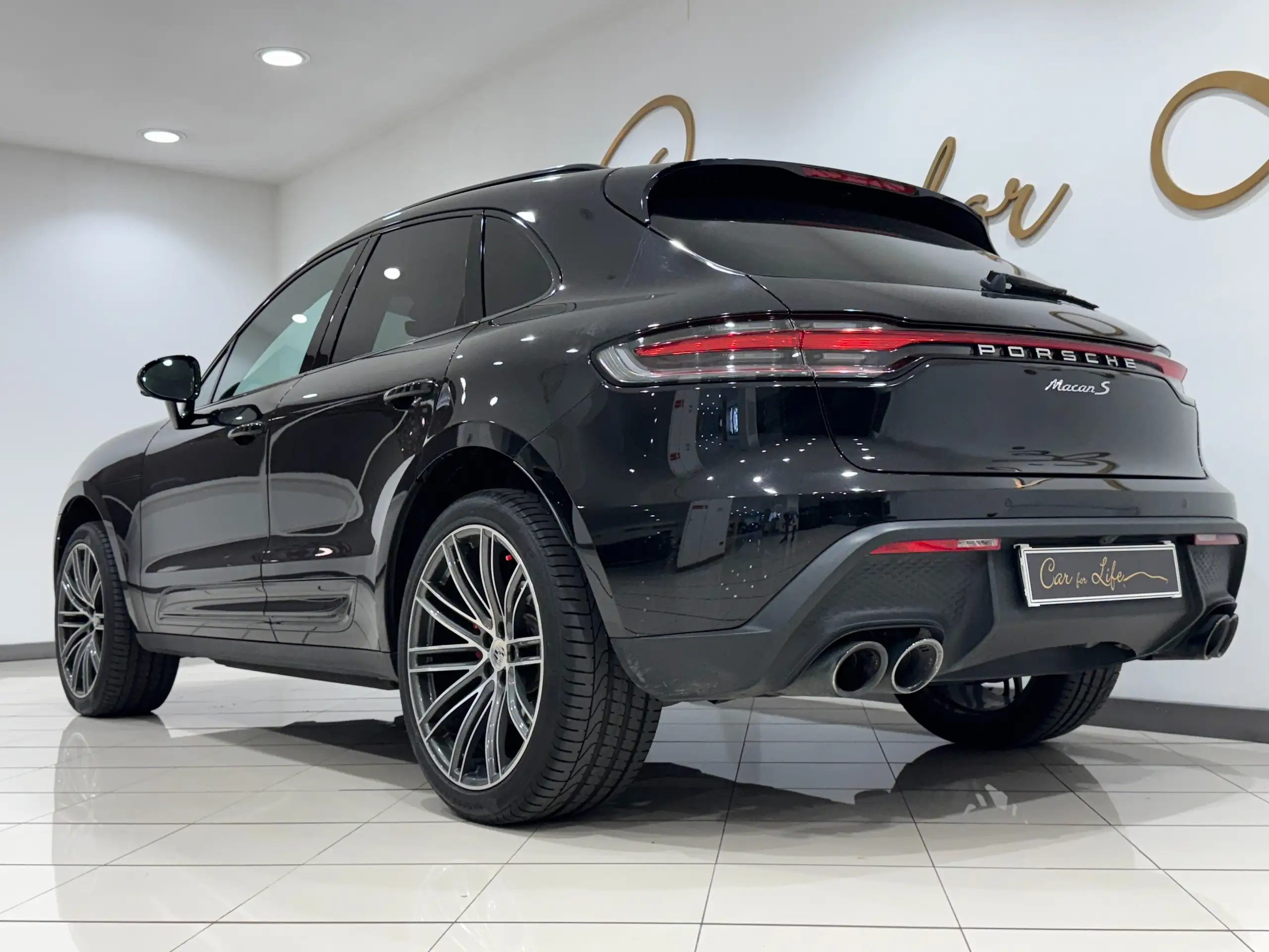 Porsche - Macan