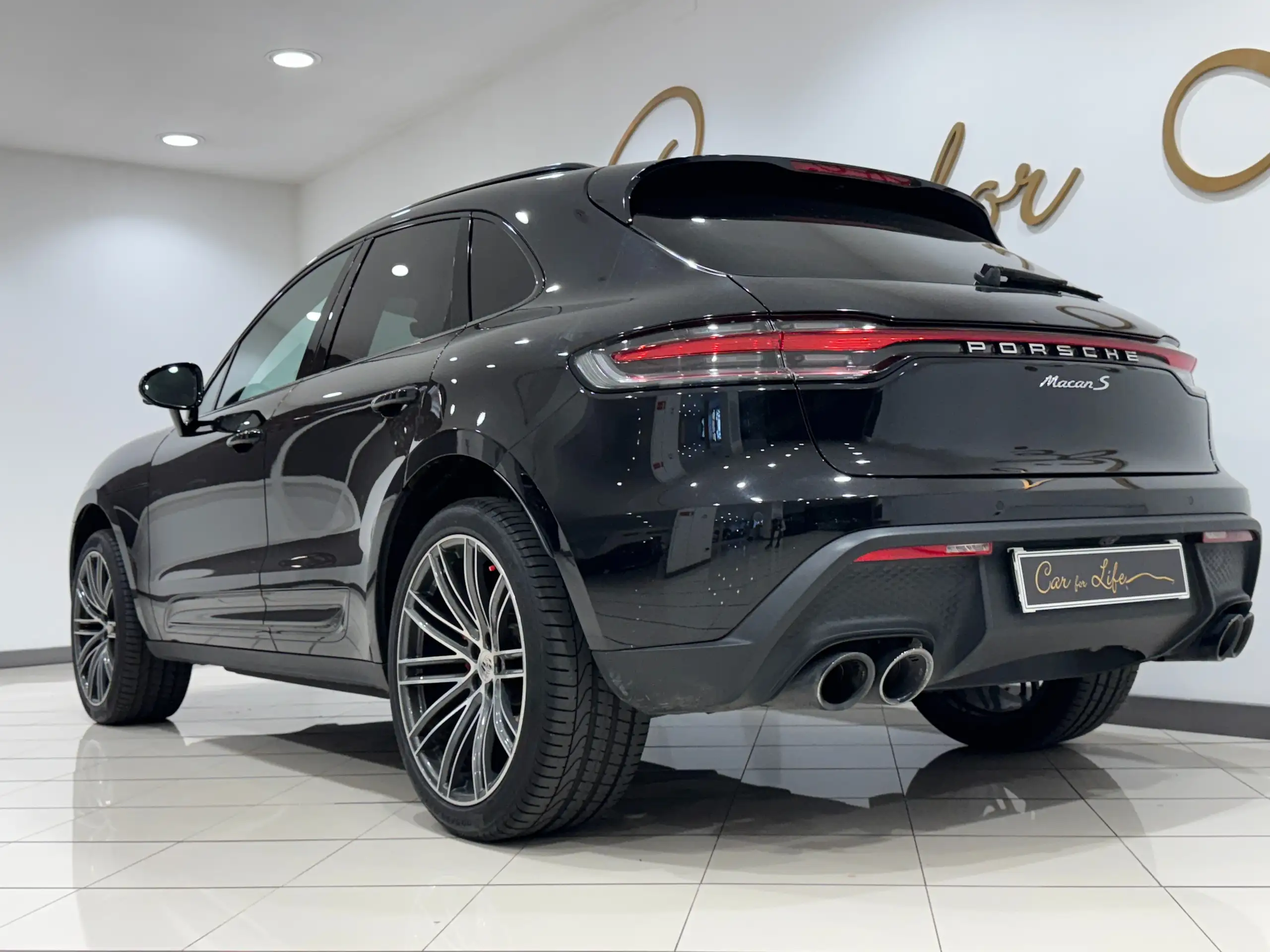 Porsche - Macan