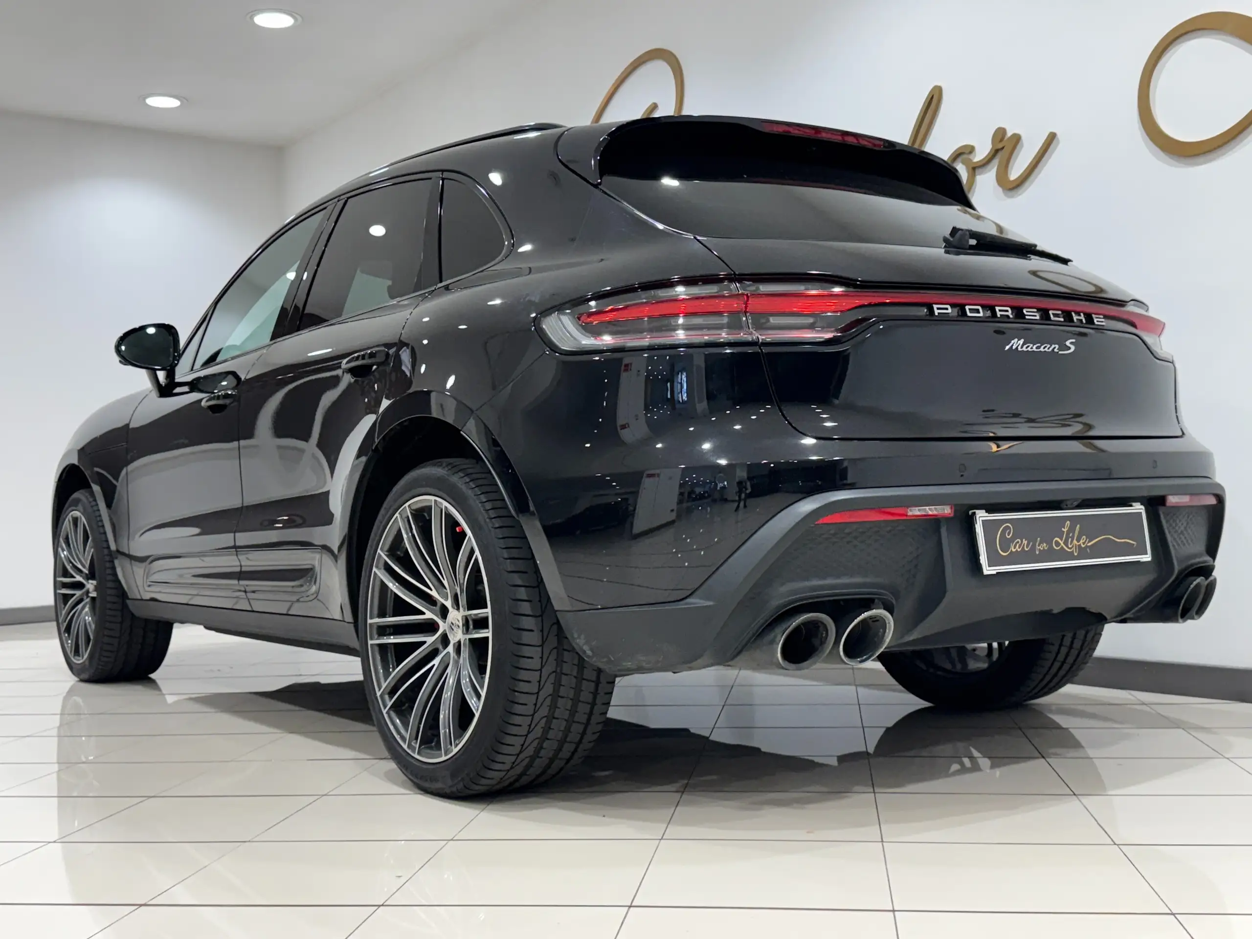 Porsche - Macan