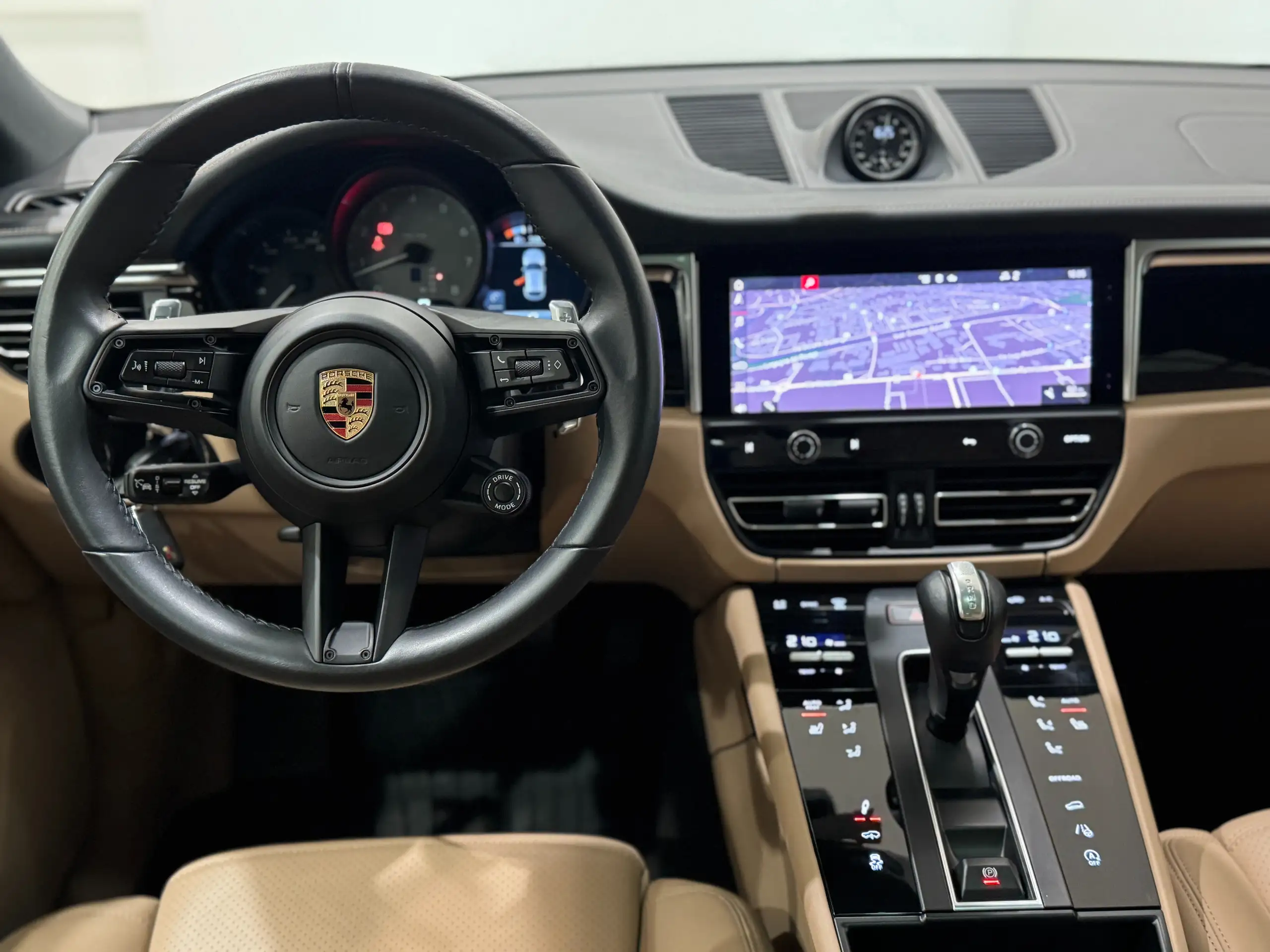 Porsche - Macan