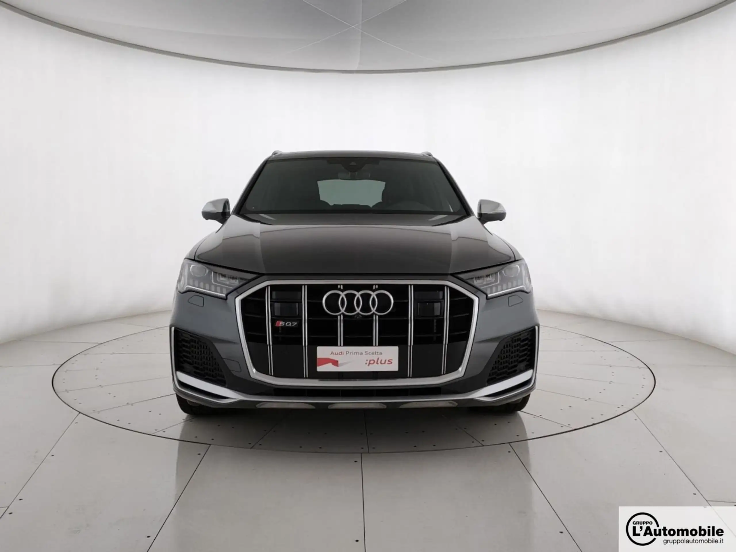 Audi - SQ7