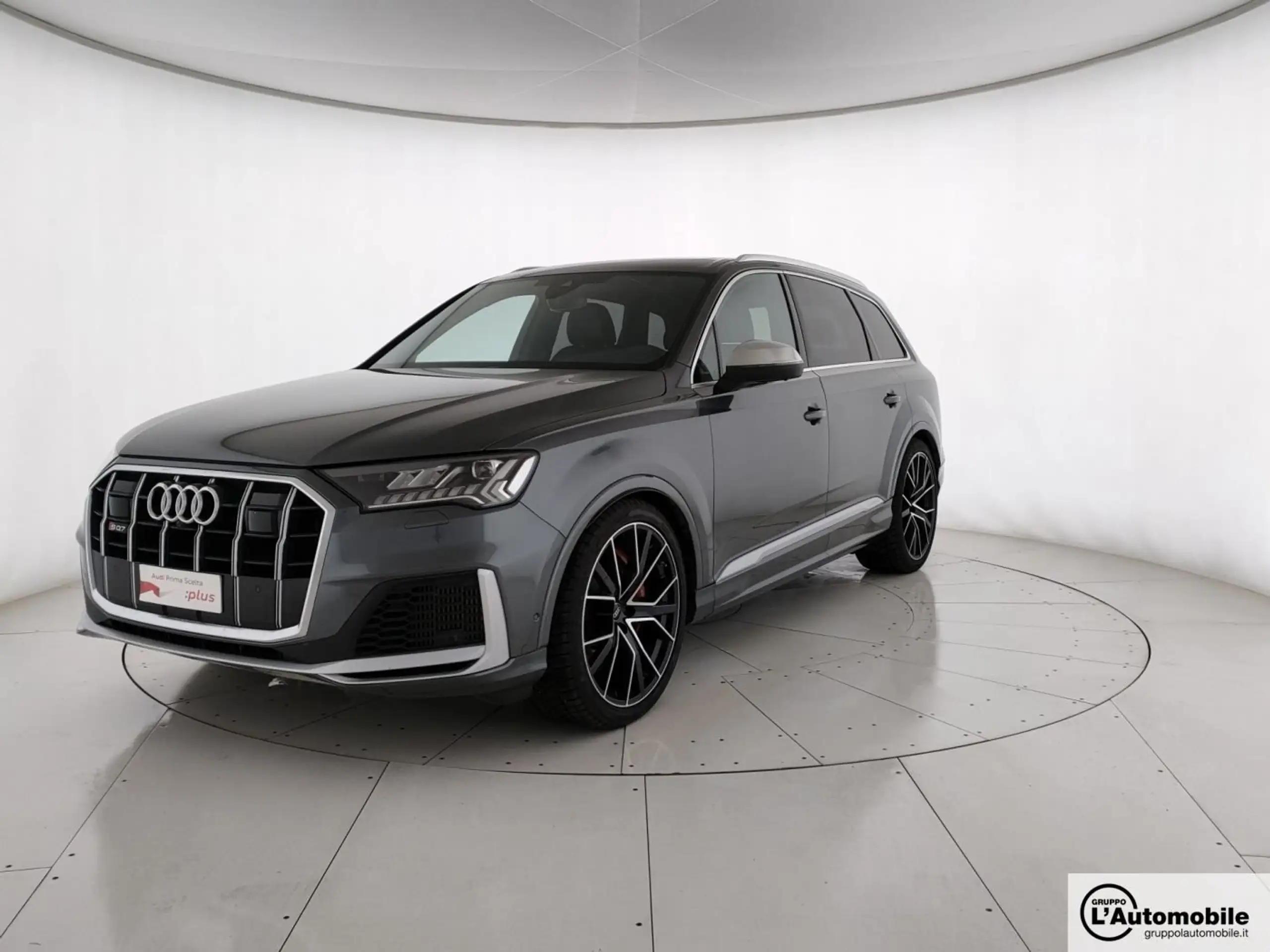 Audi - SQ7