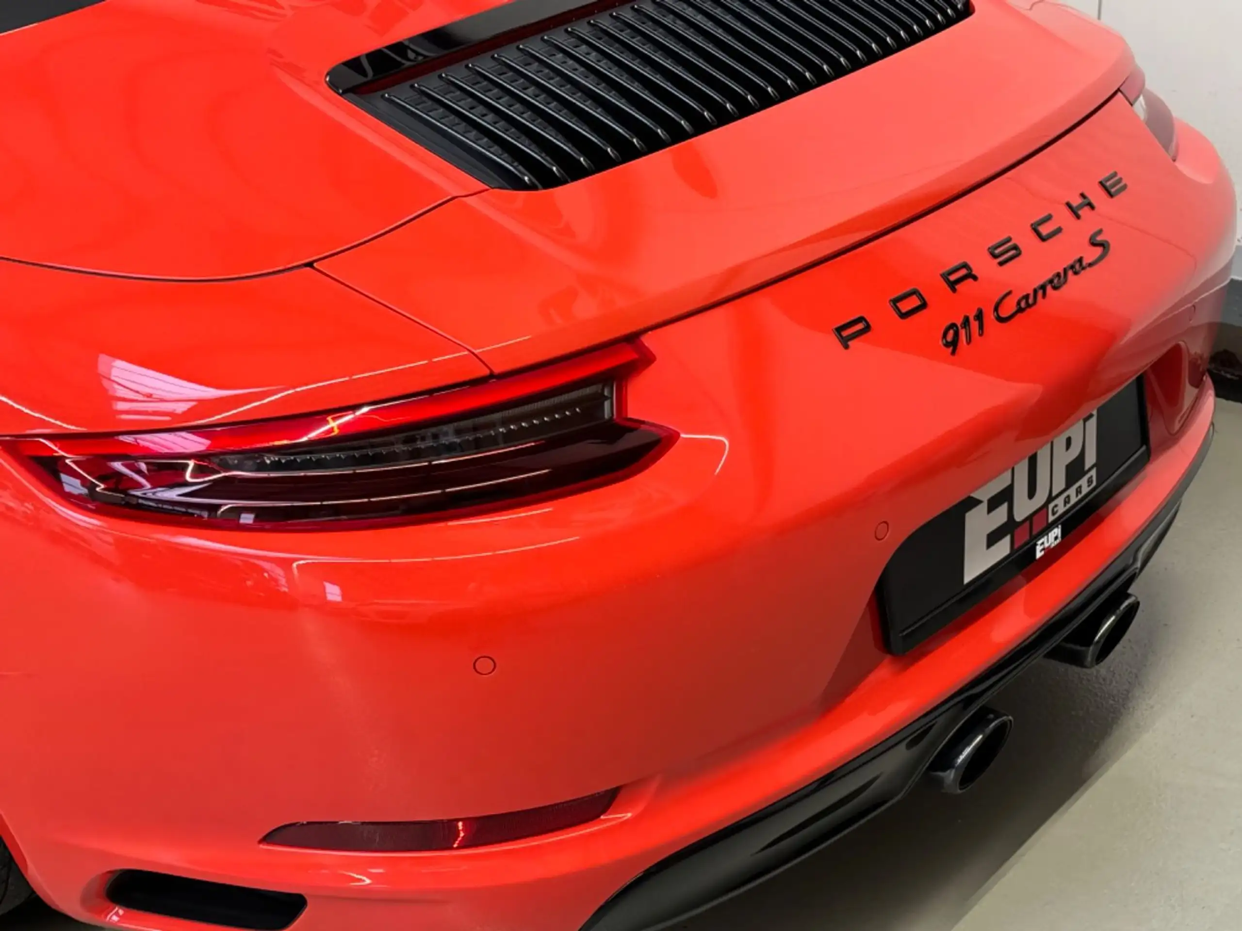 Porsche - 991