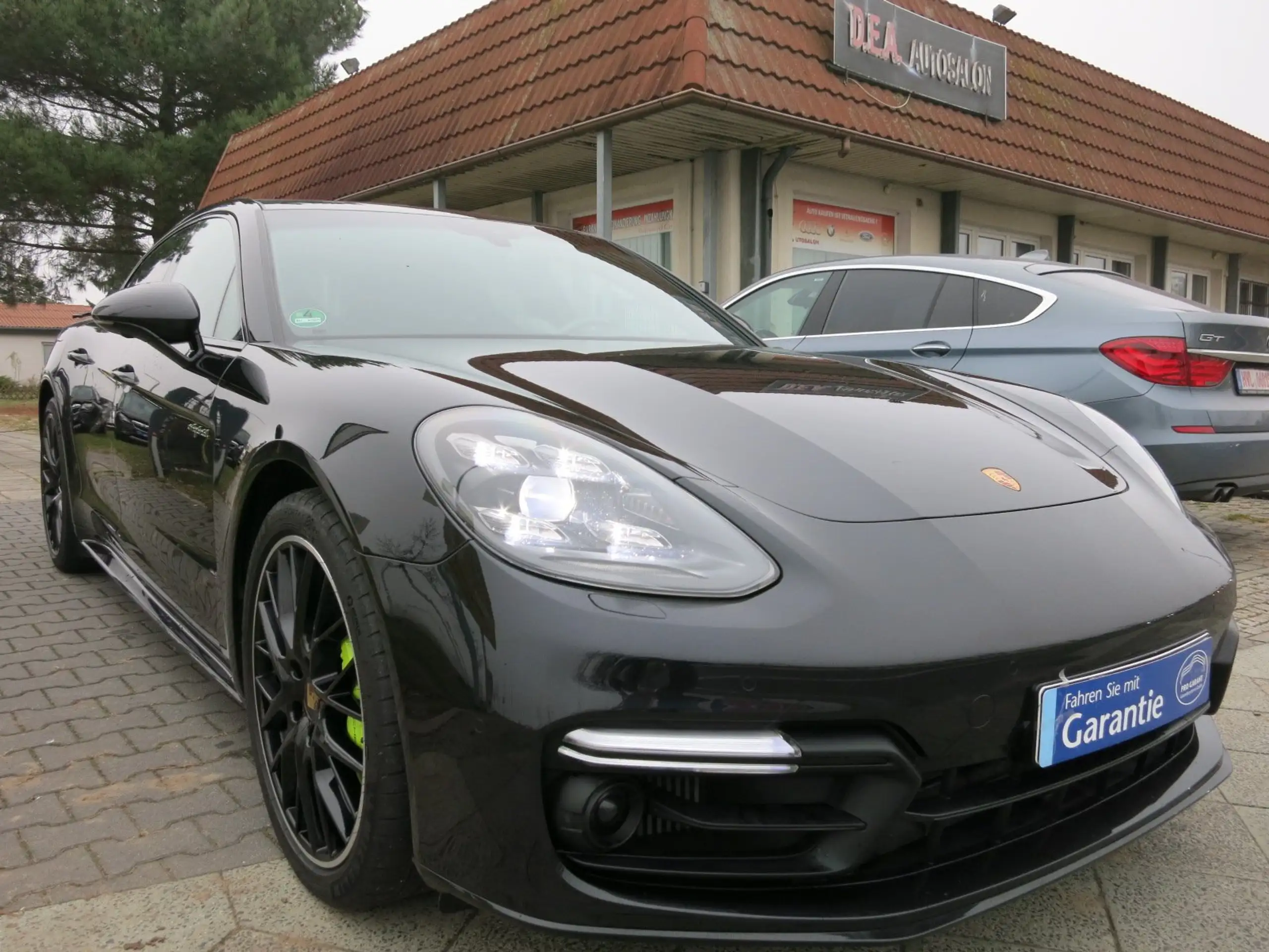 Porsche - Panamera