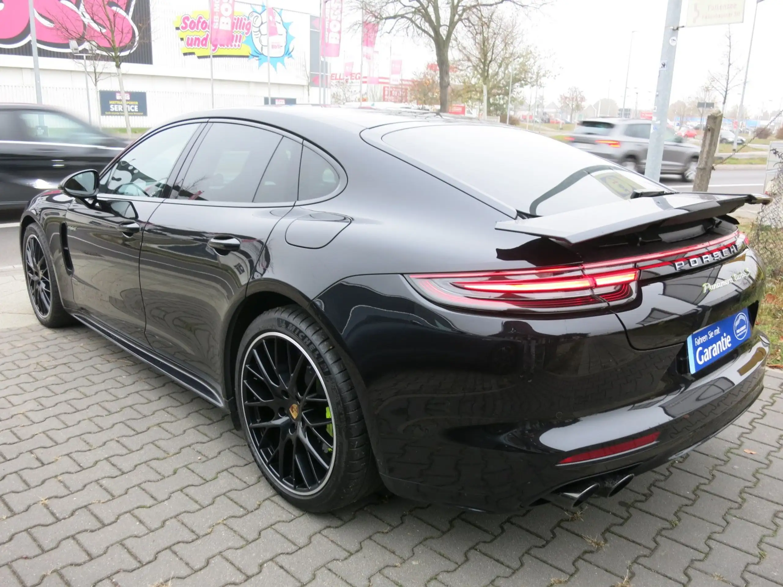 Porsche - Panamera