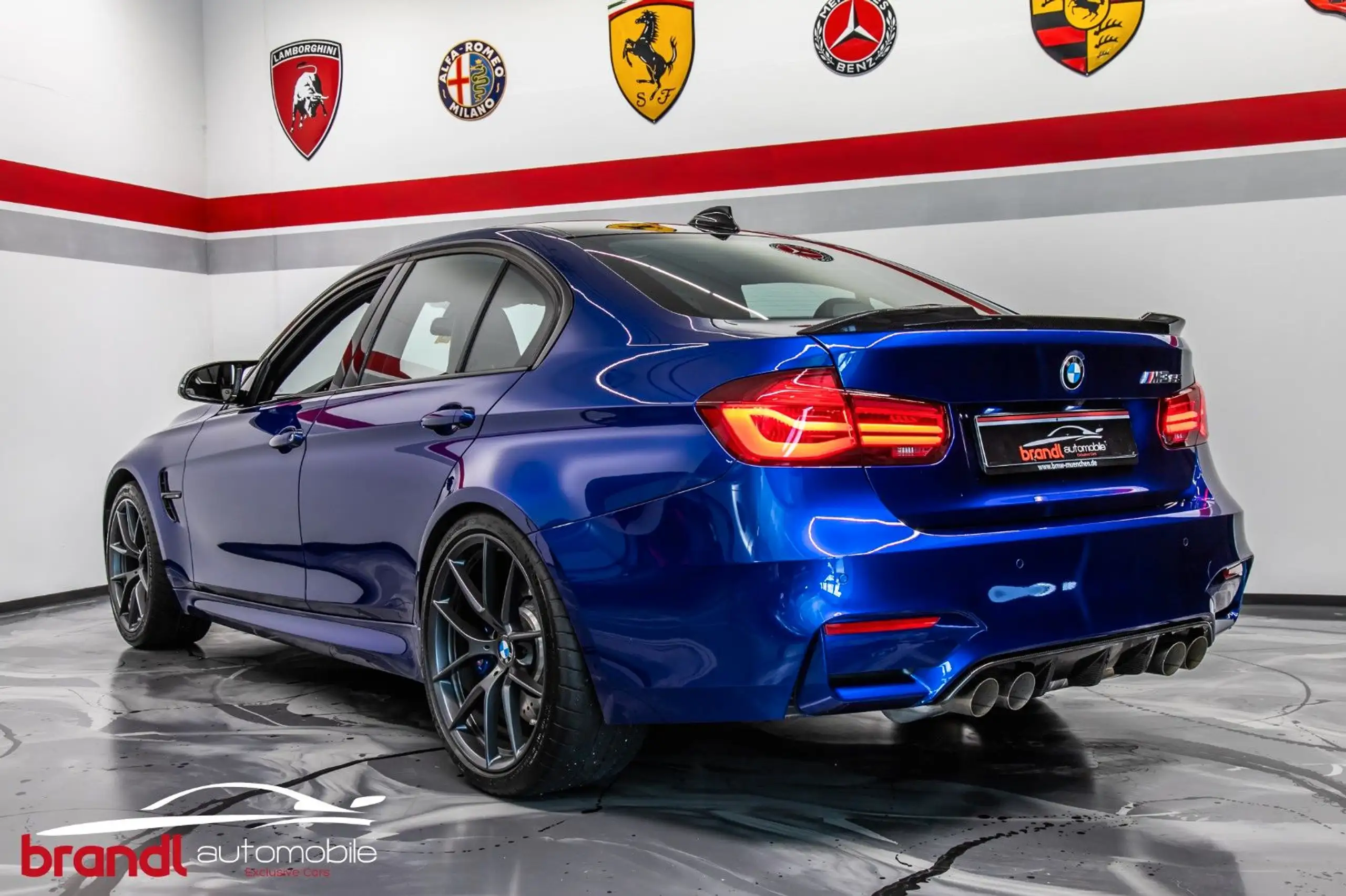 BMW - M3