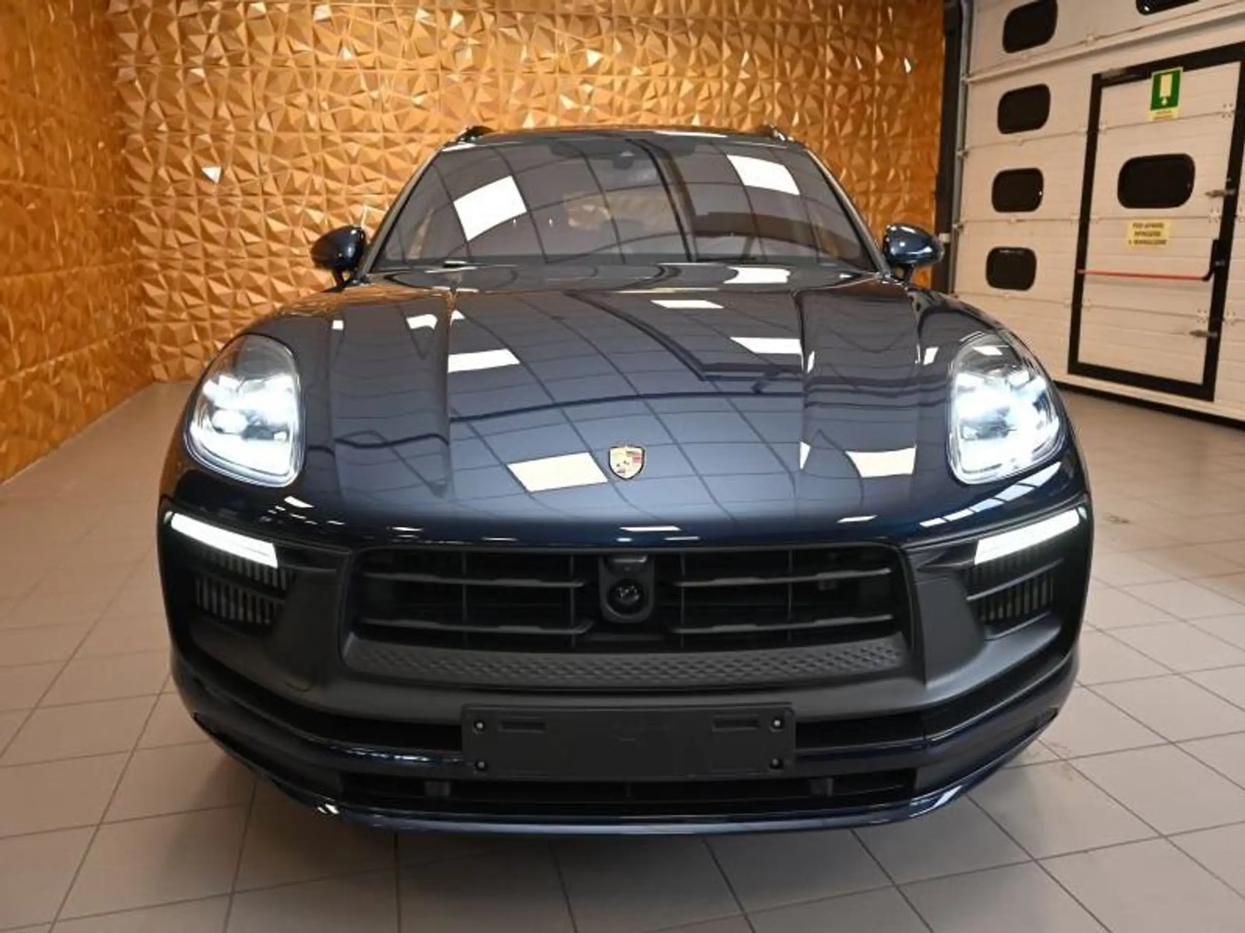 Porsche - Macan