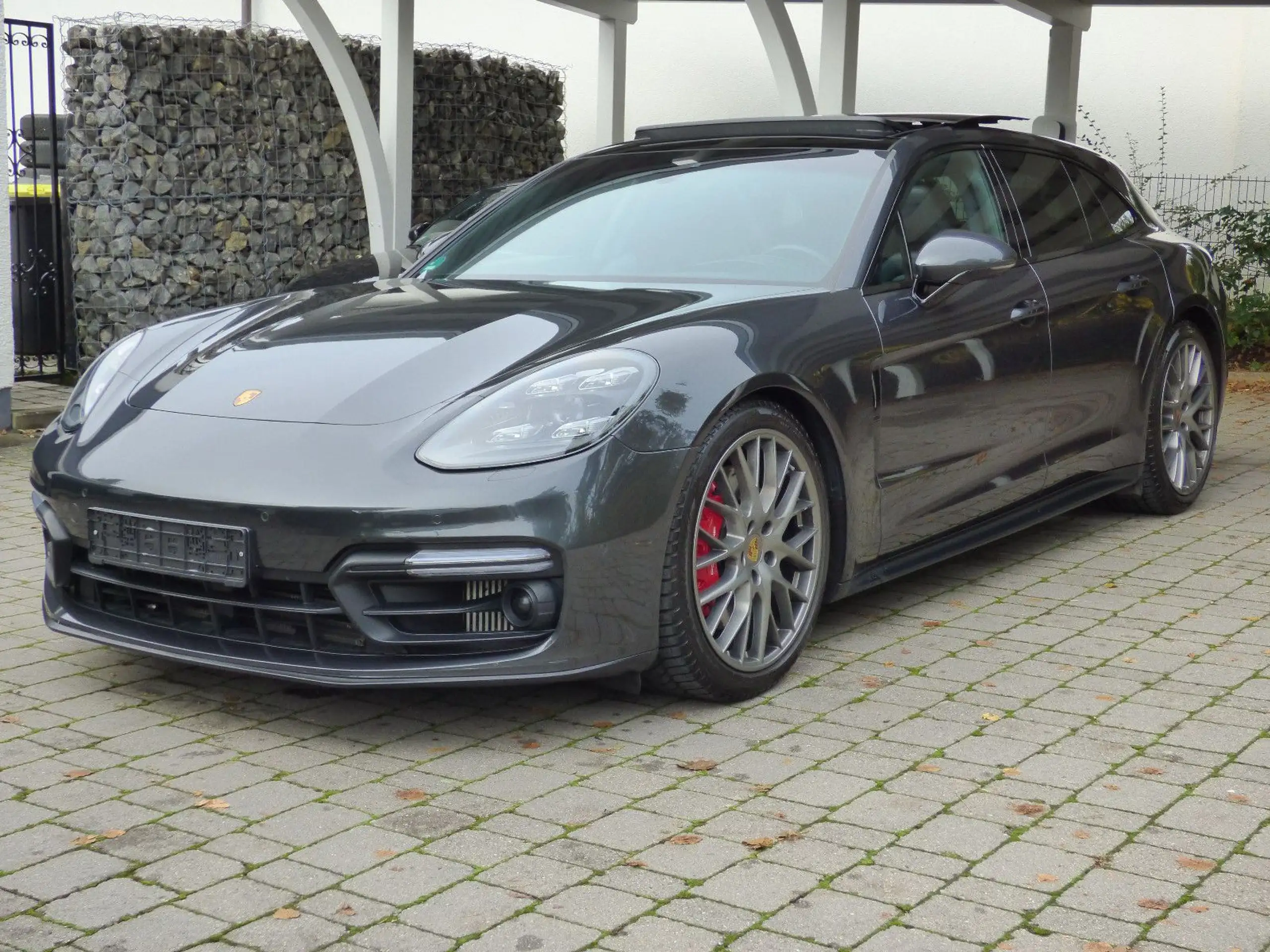 Porsche - Panamera