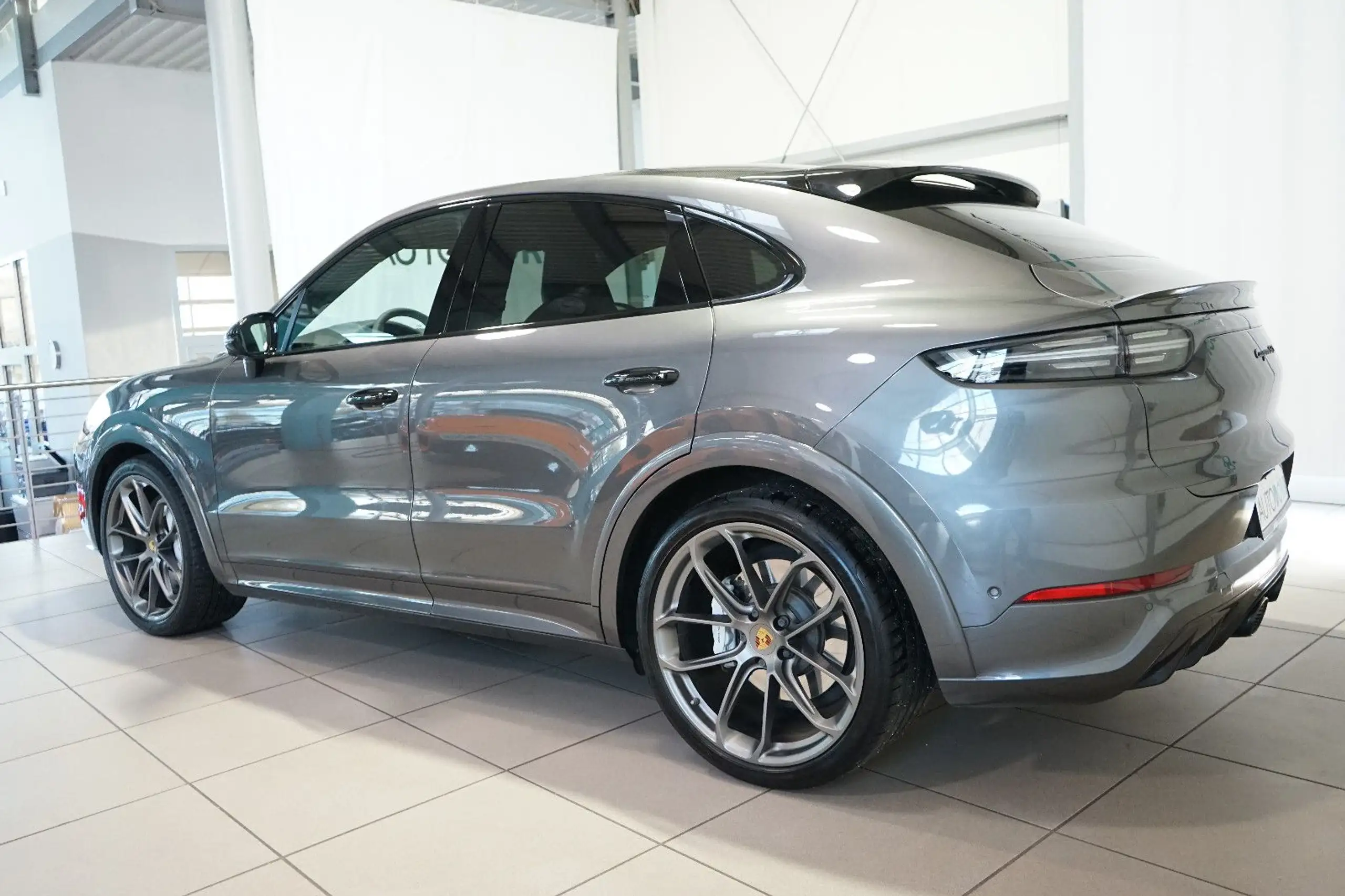 Porsche - Cayenne