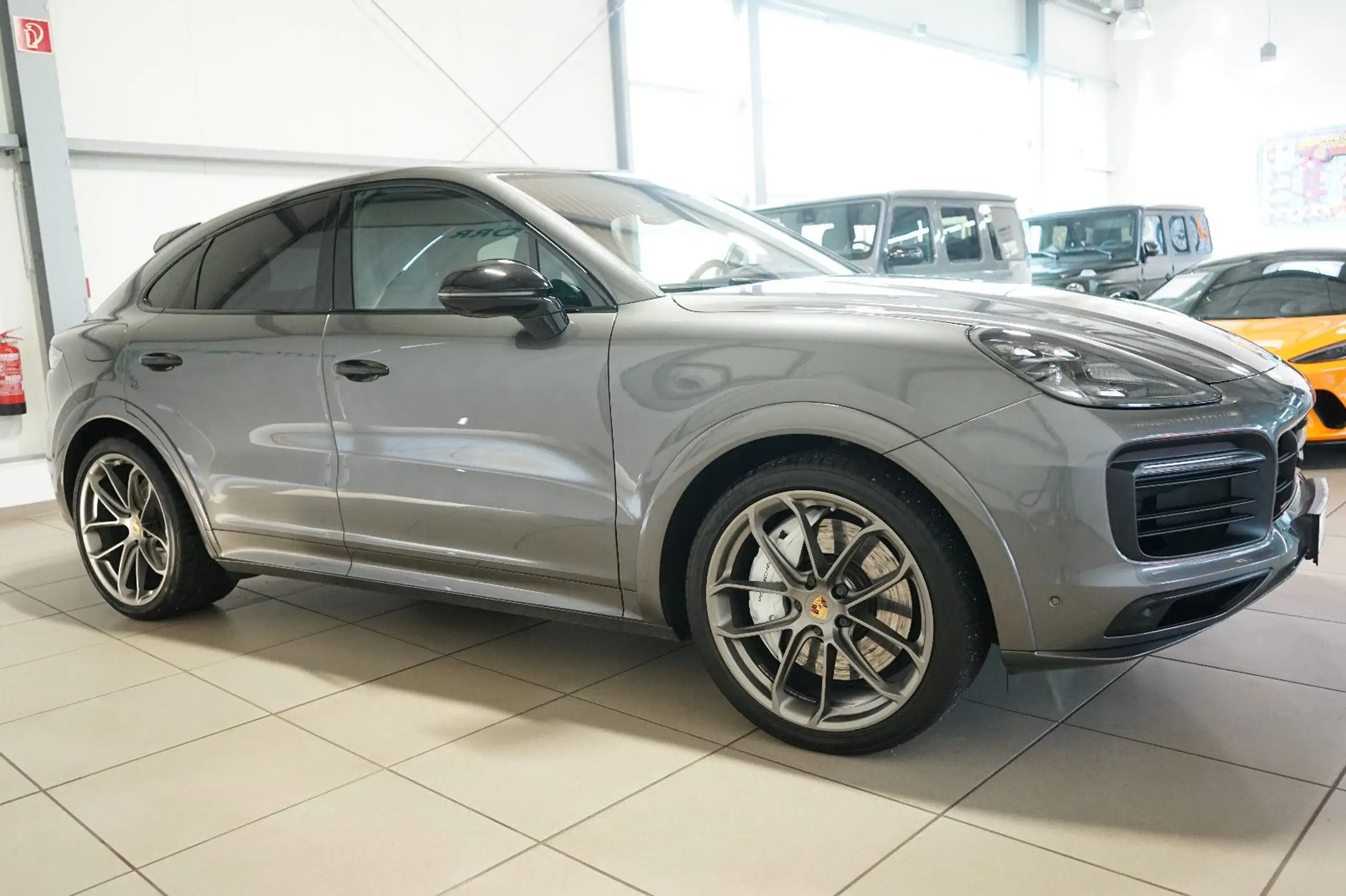 Porsche - Cayenne