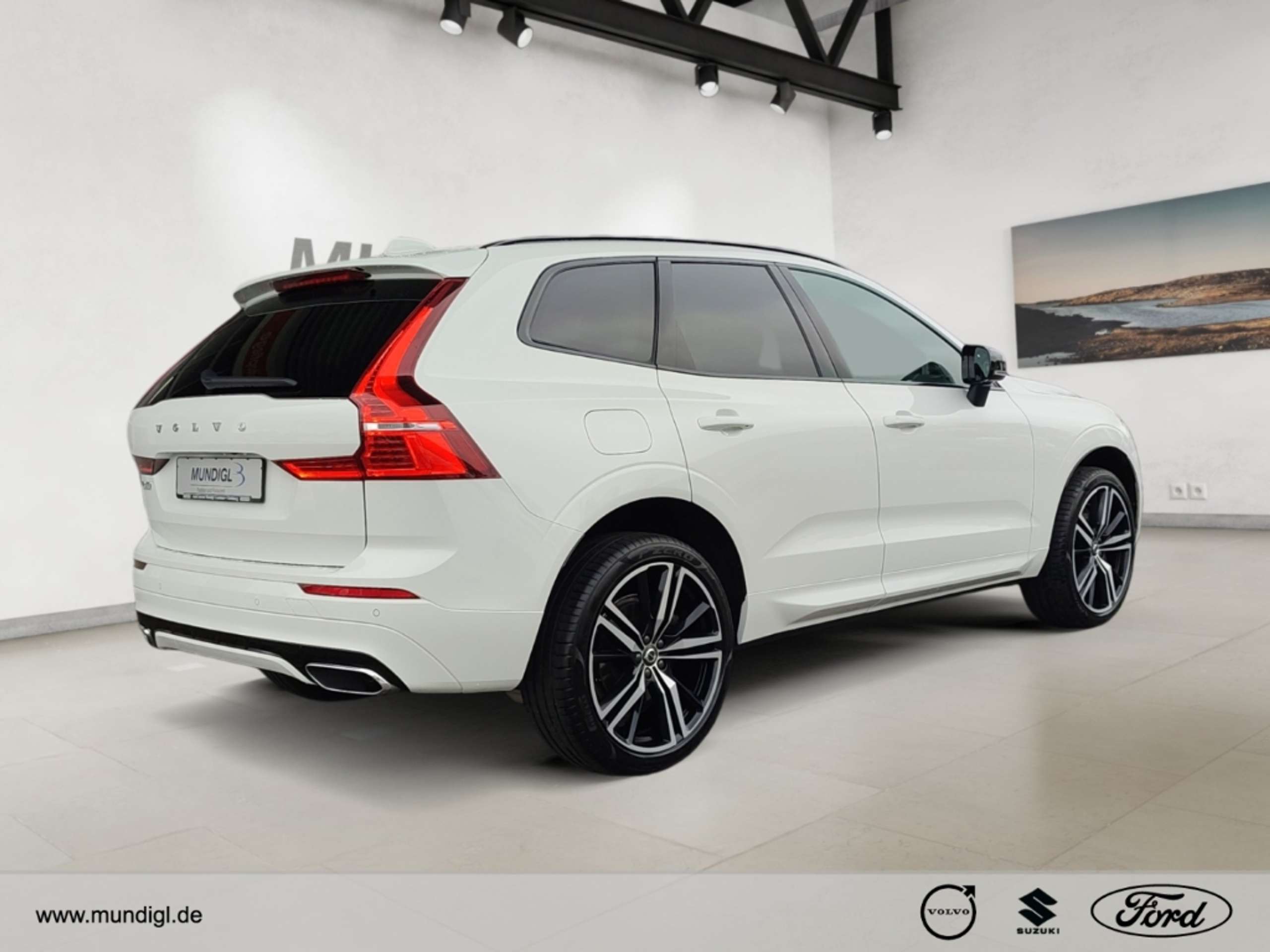 Volvo - XC60