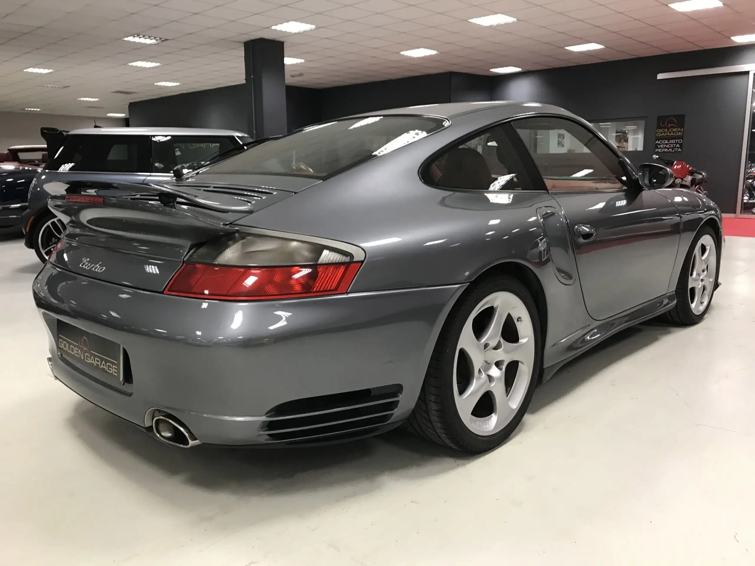 Porsche - 996