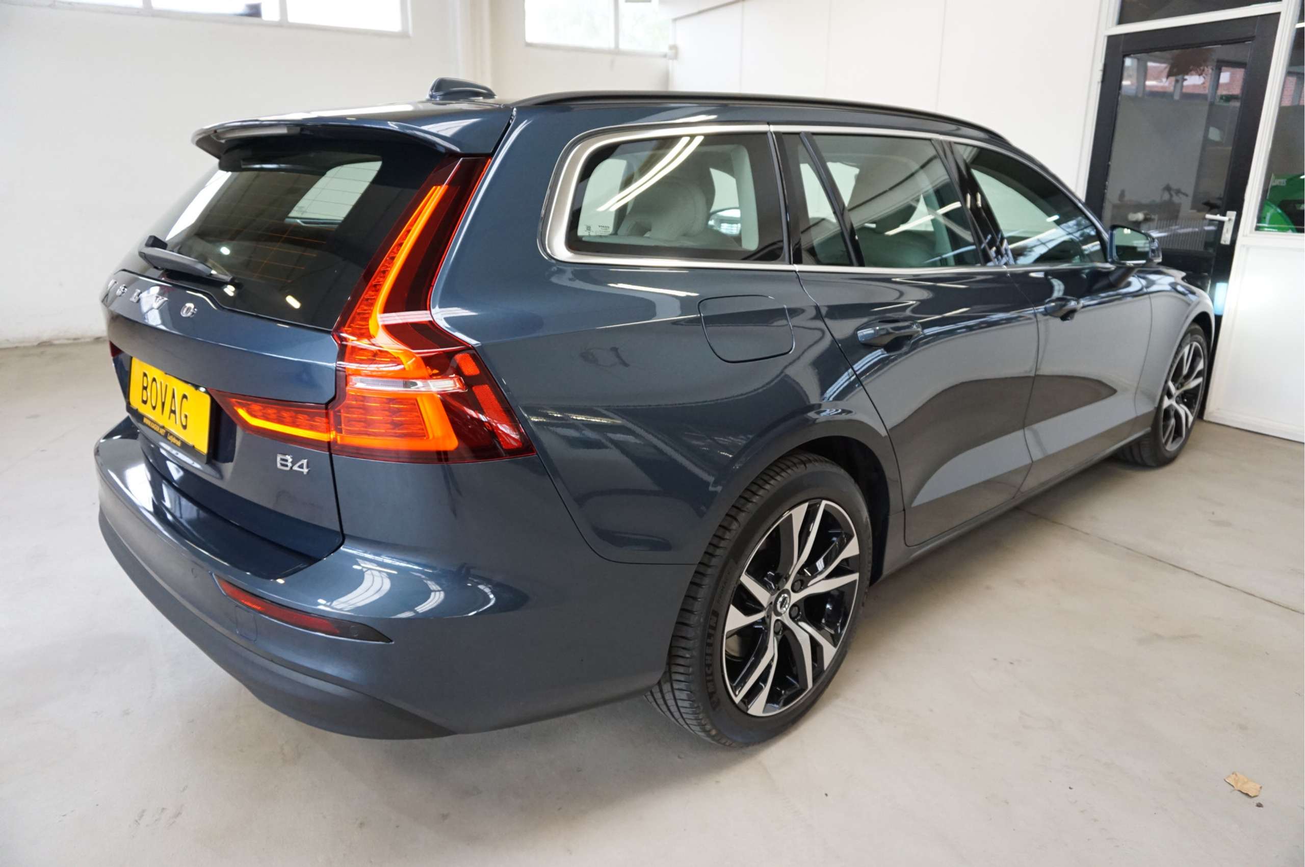 Volvo - V60