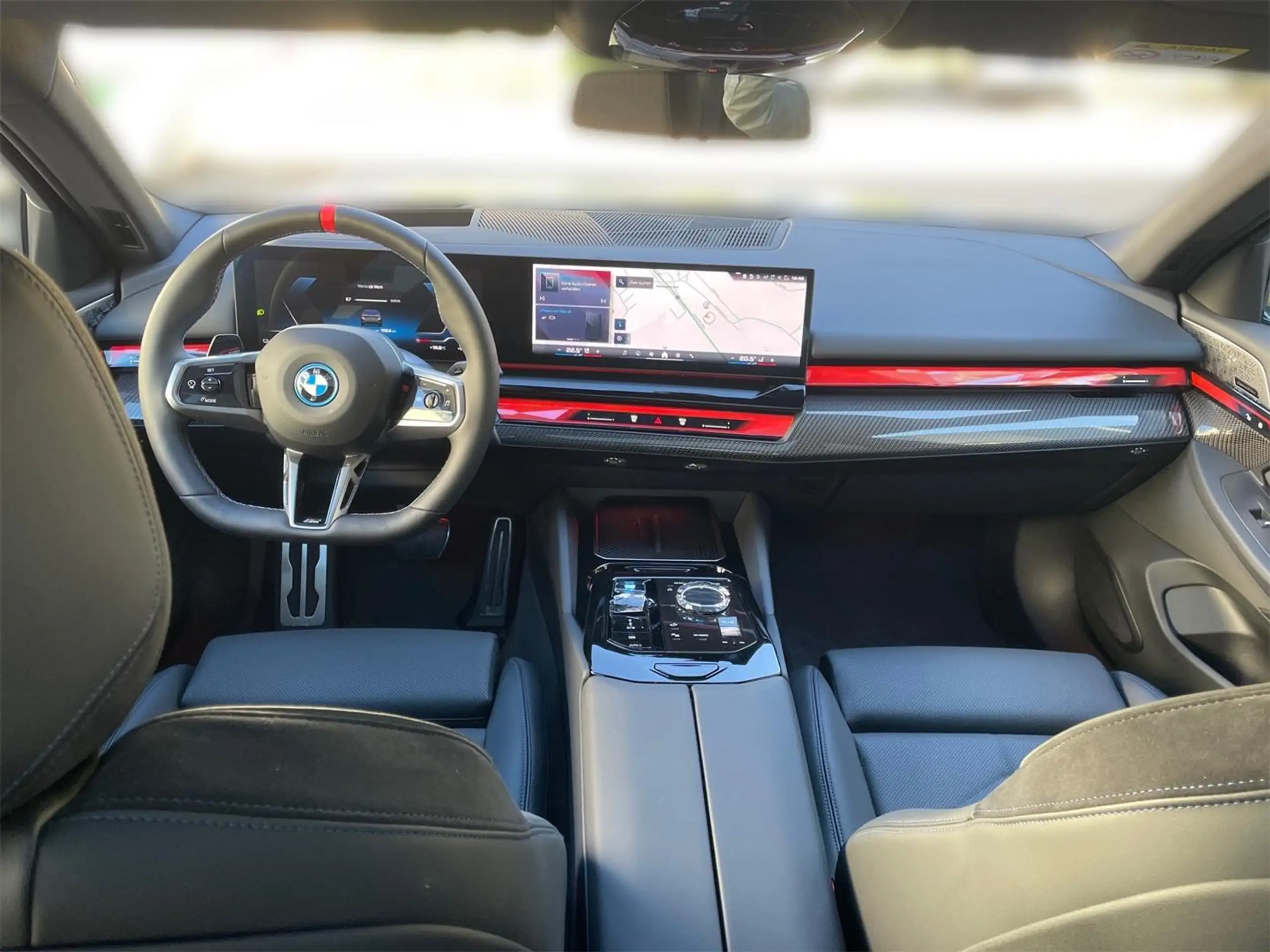 BMW - i5