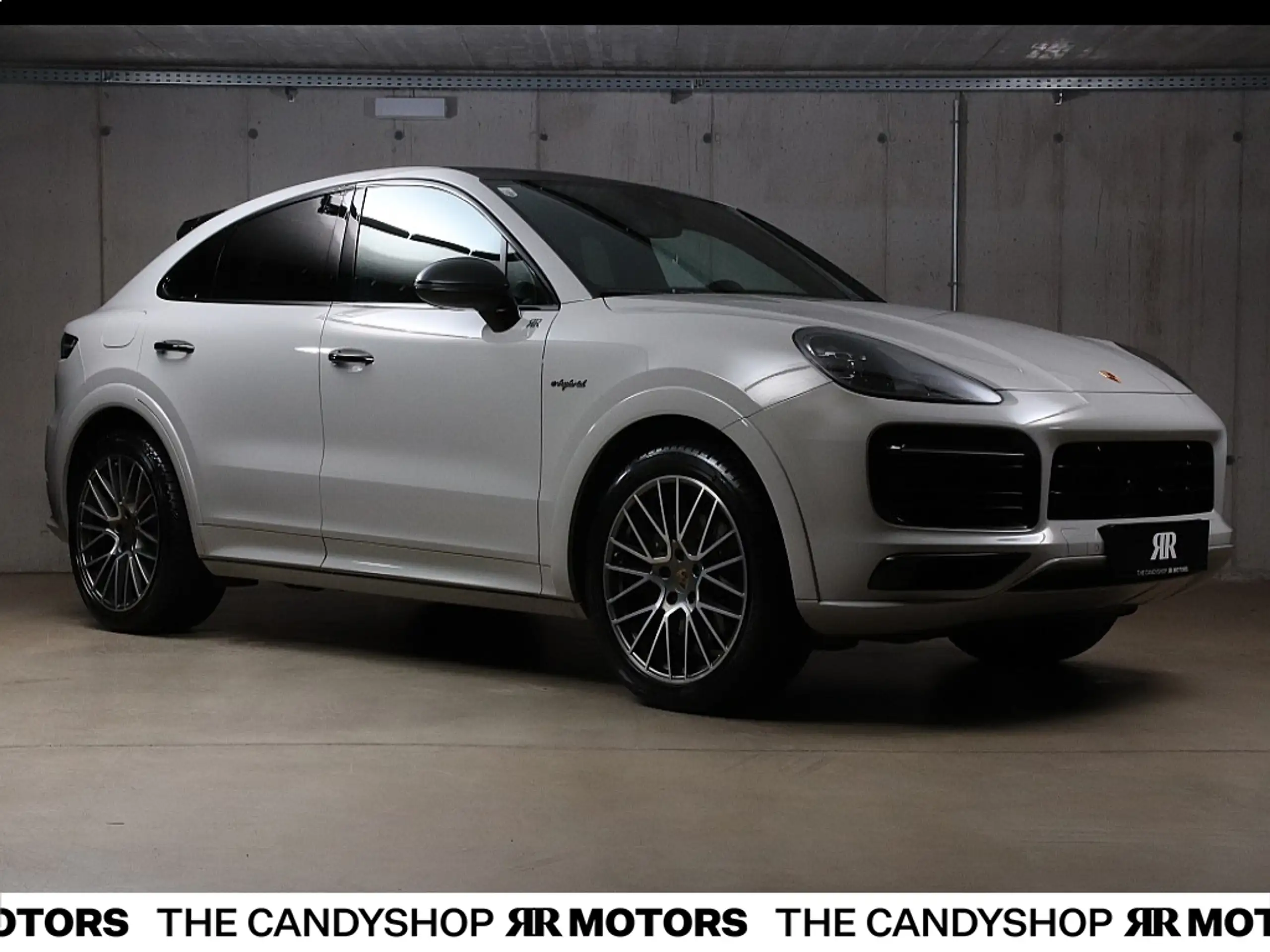 Porsche - Cayenne