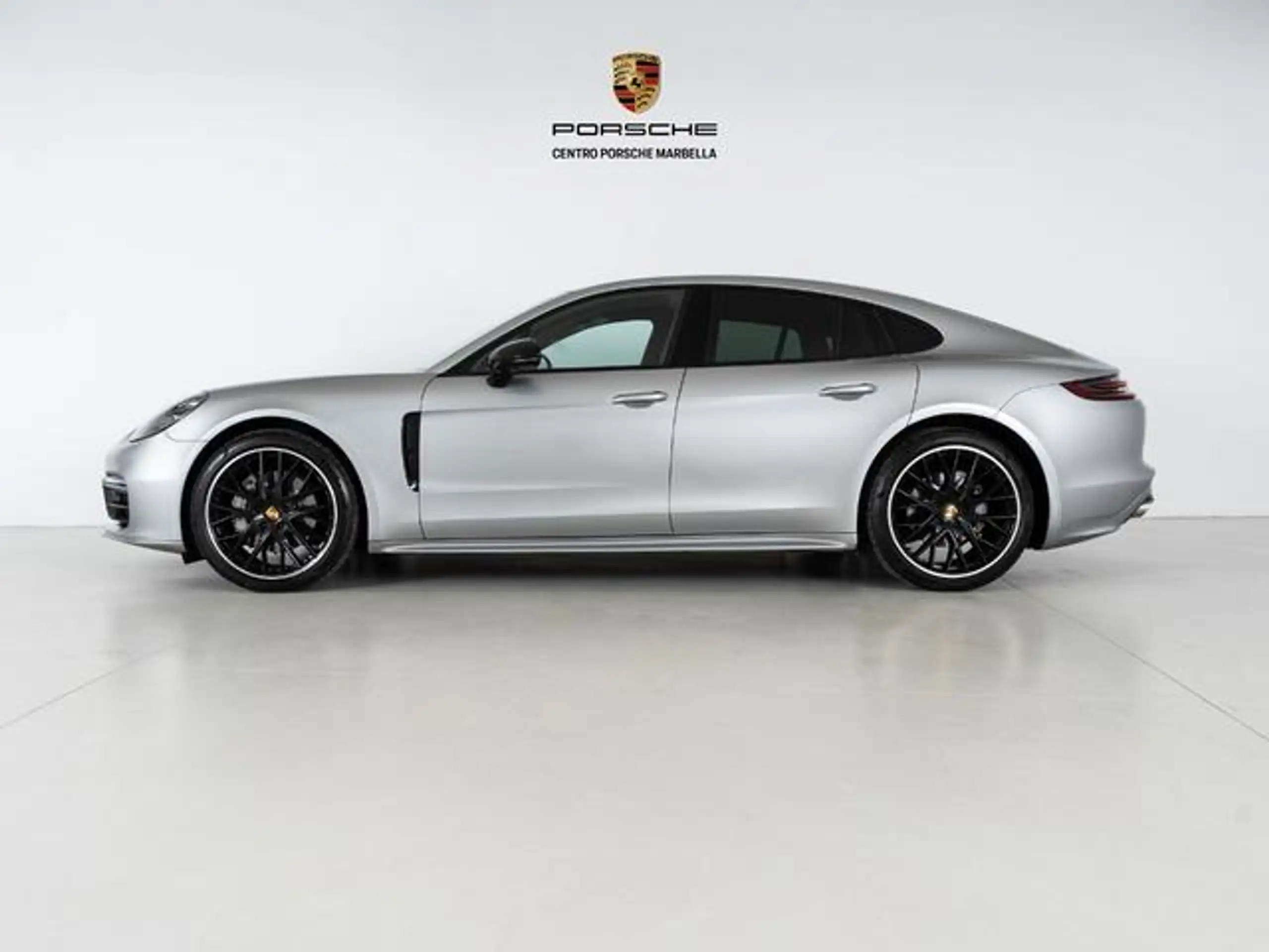 Porsche - Panamera