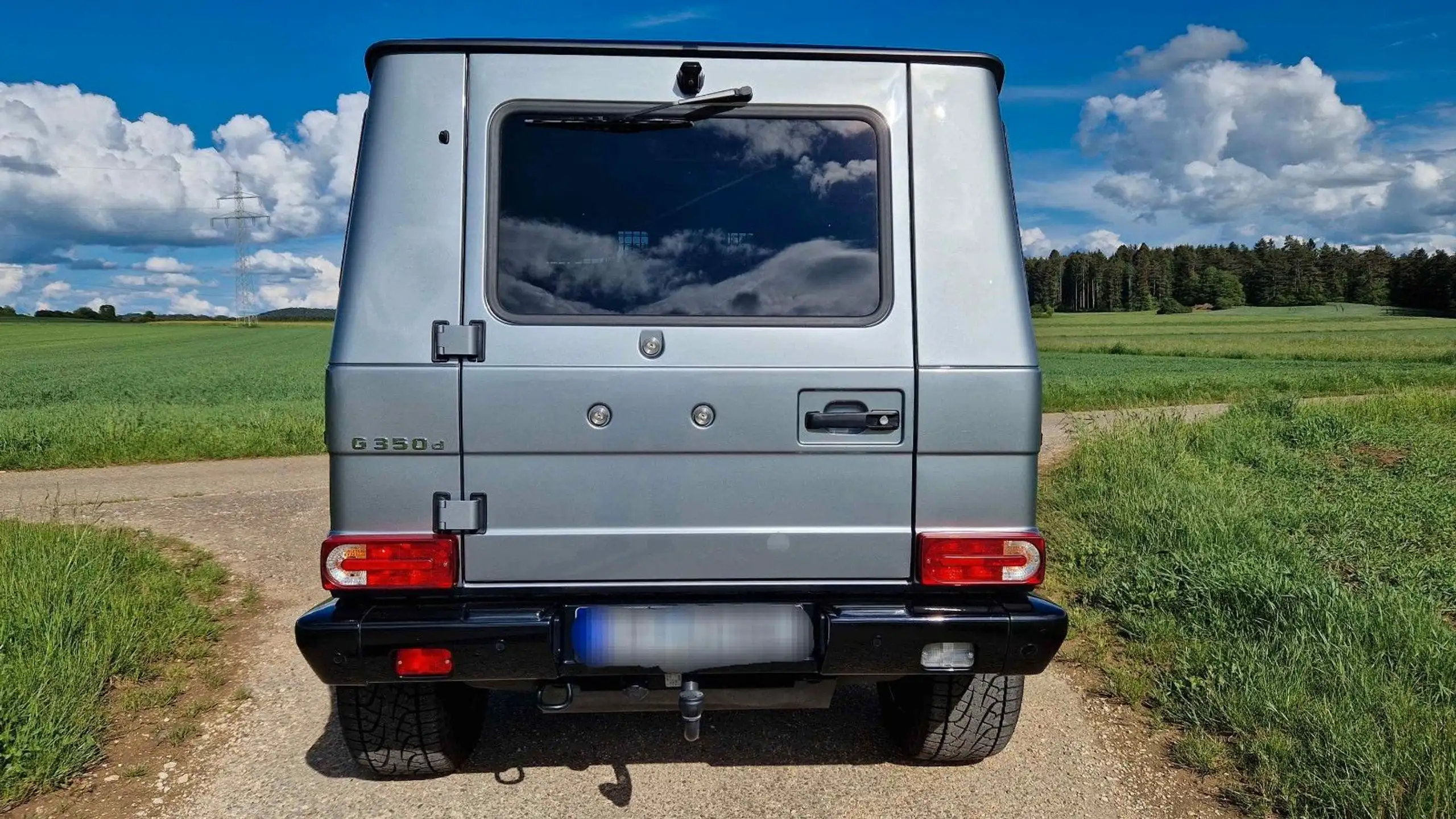 Mercedes-Benz - G 350