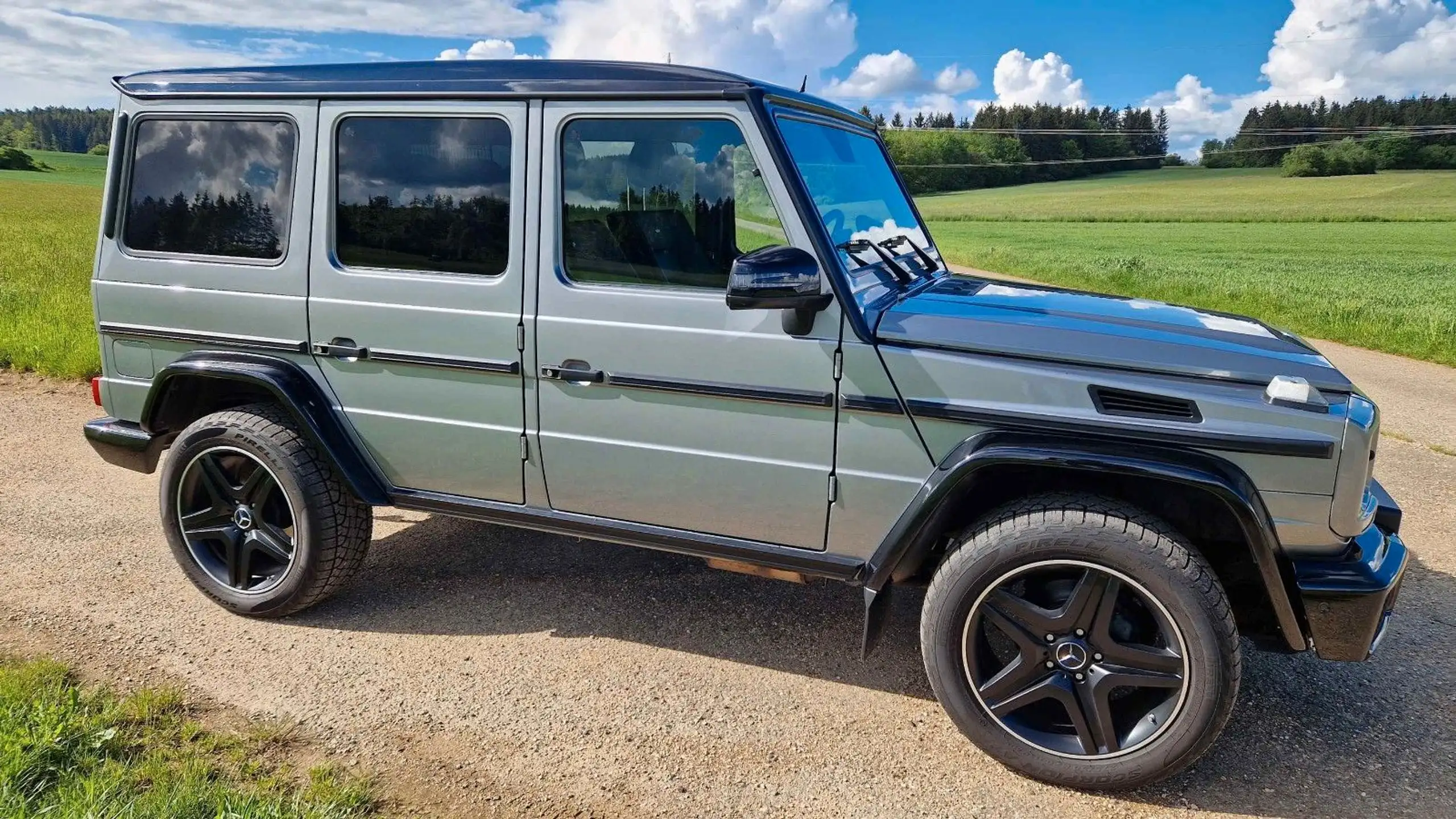 Mercedes-Benz - G 350