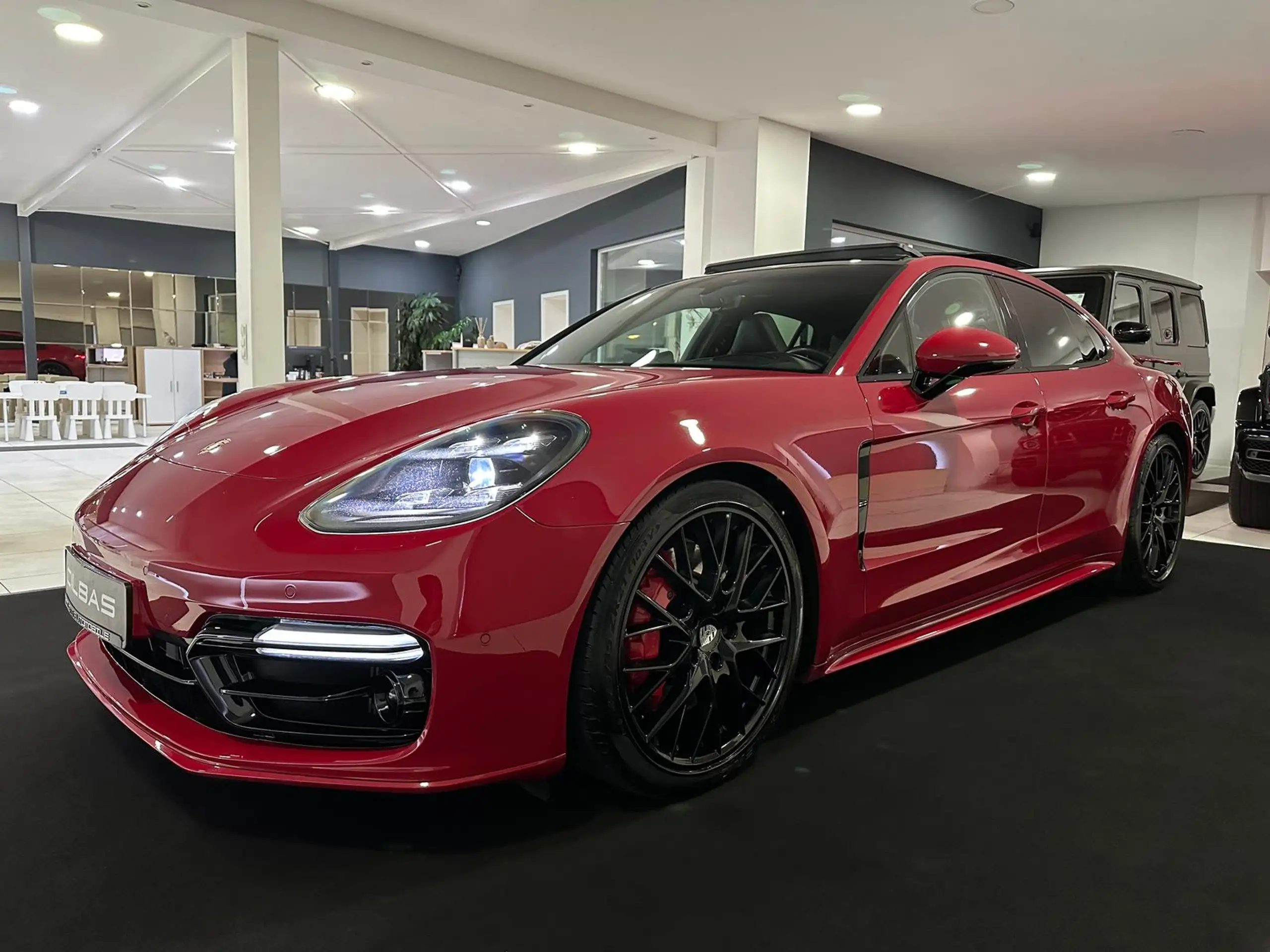 Porsche - Panamera