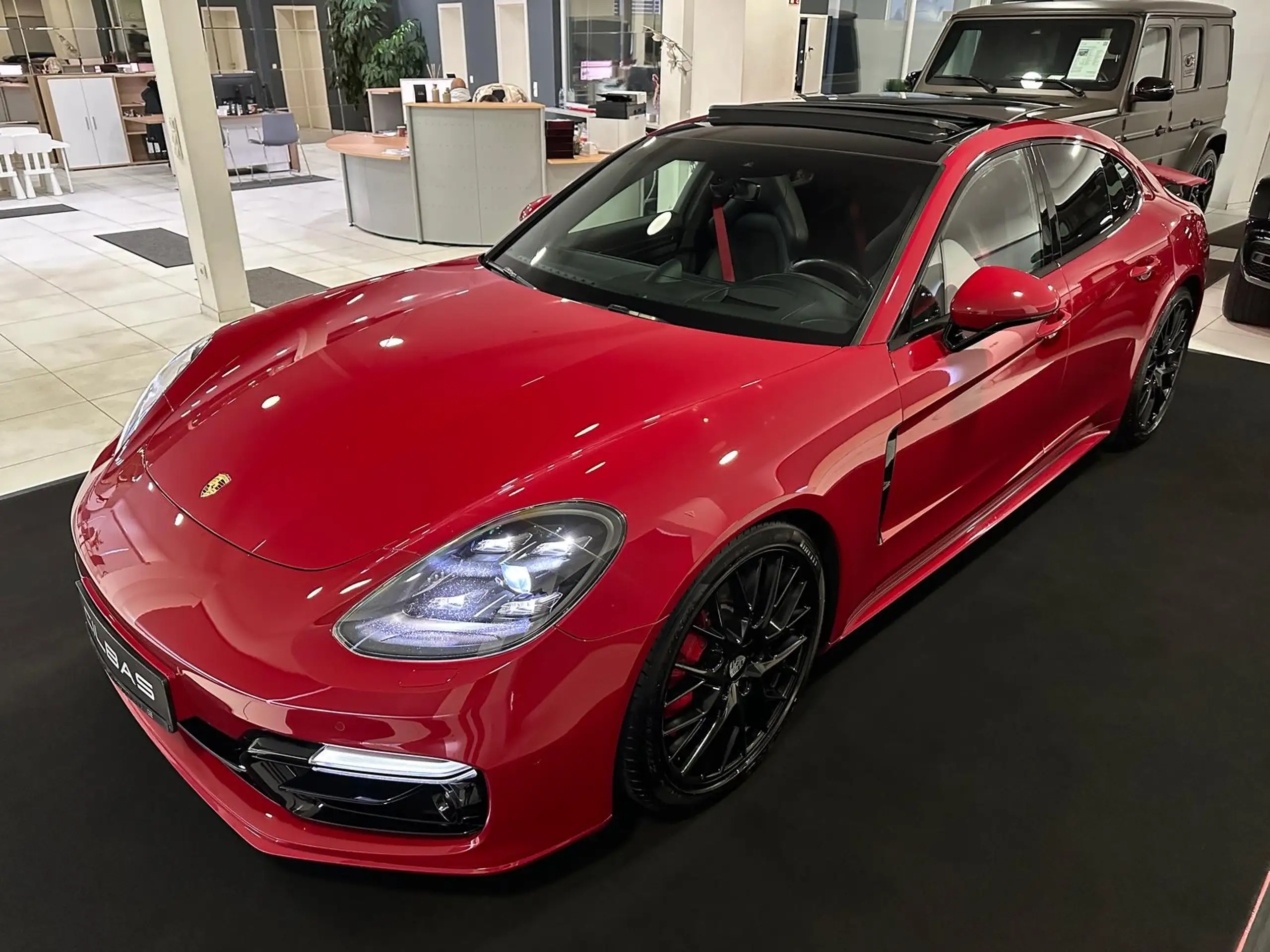 Porsche Panamera 2019