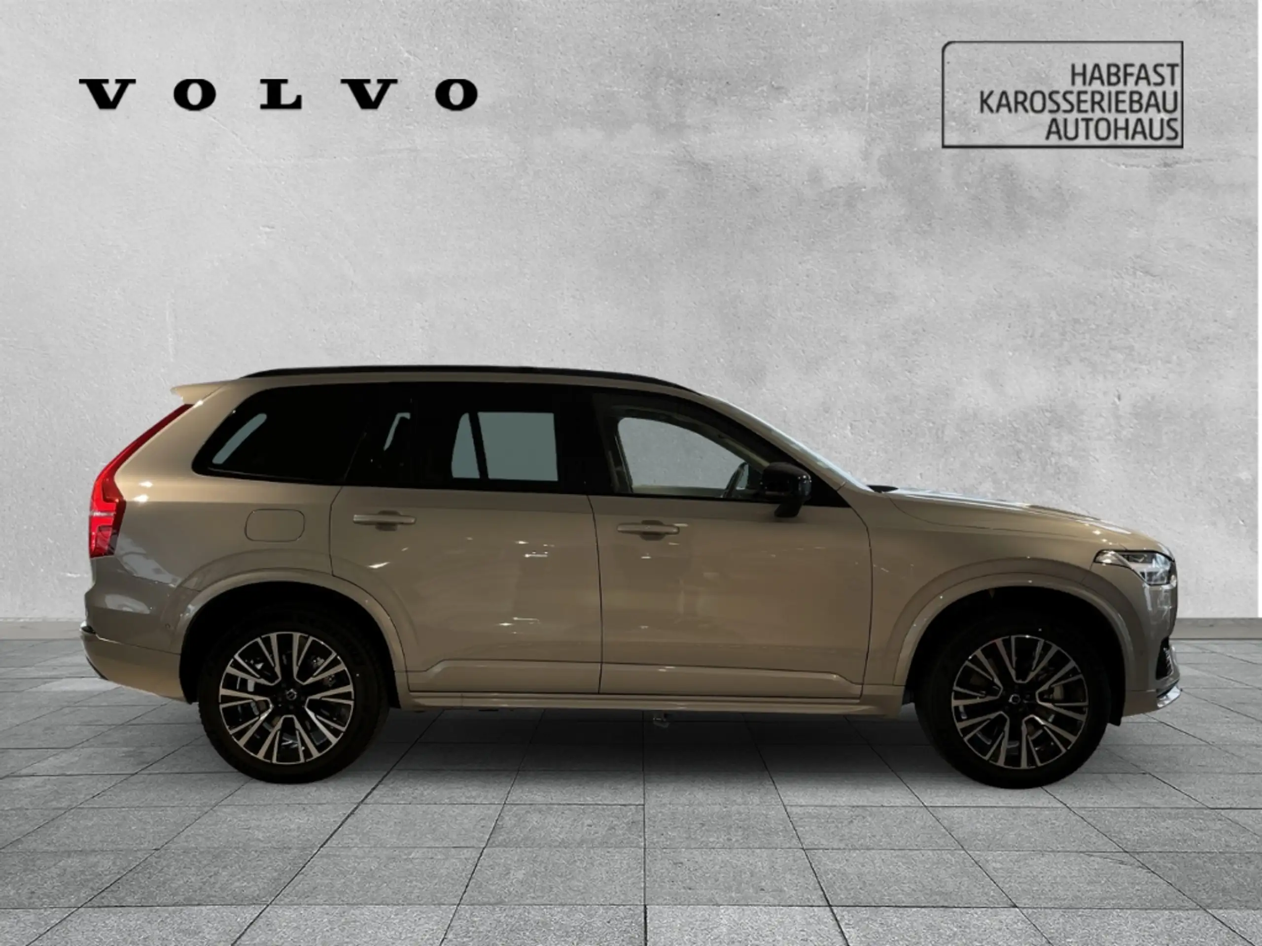 Volvo - XC90